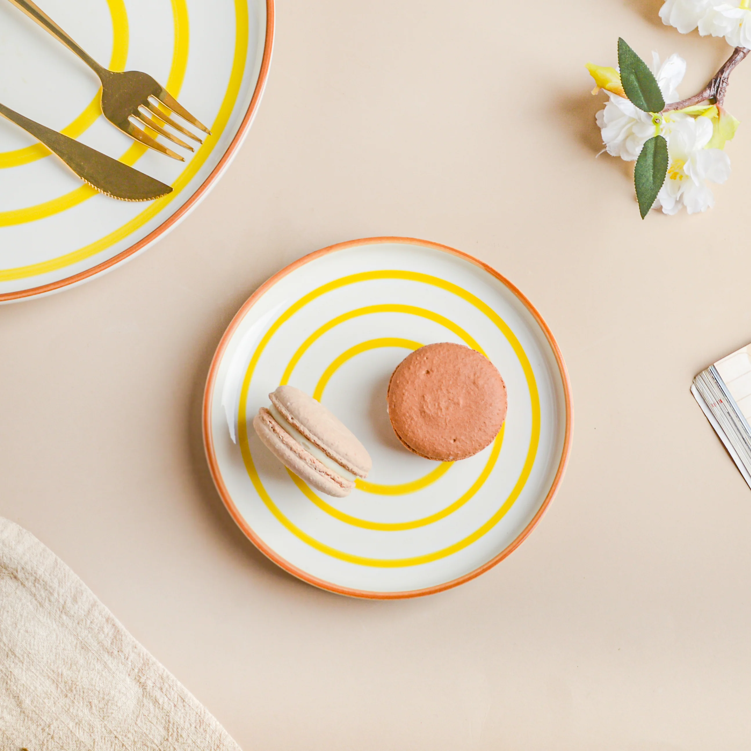 Spiral Snack Plate Yellow 6 Inch - Image 4