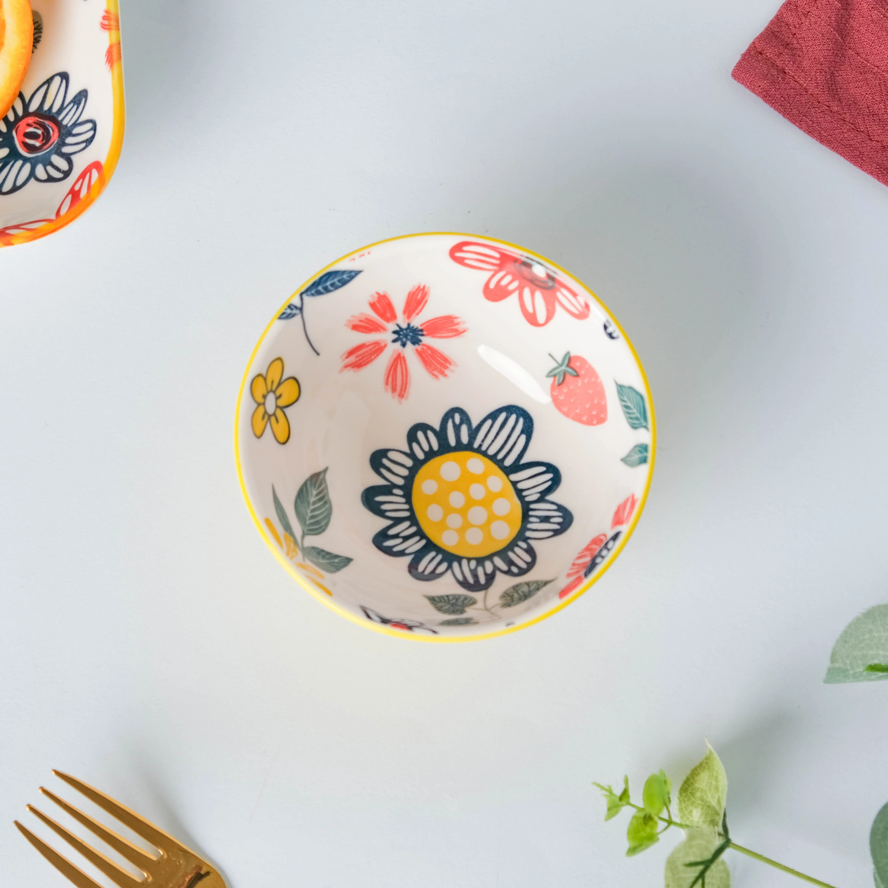 Spring Floral Salad Bowl Small 300 ml - Image 3