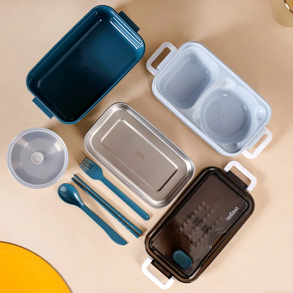 Stackable Insulated Lunch Box With Cutlery Blue 1050ml - Image 11