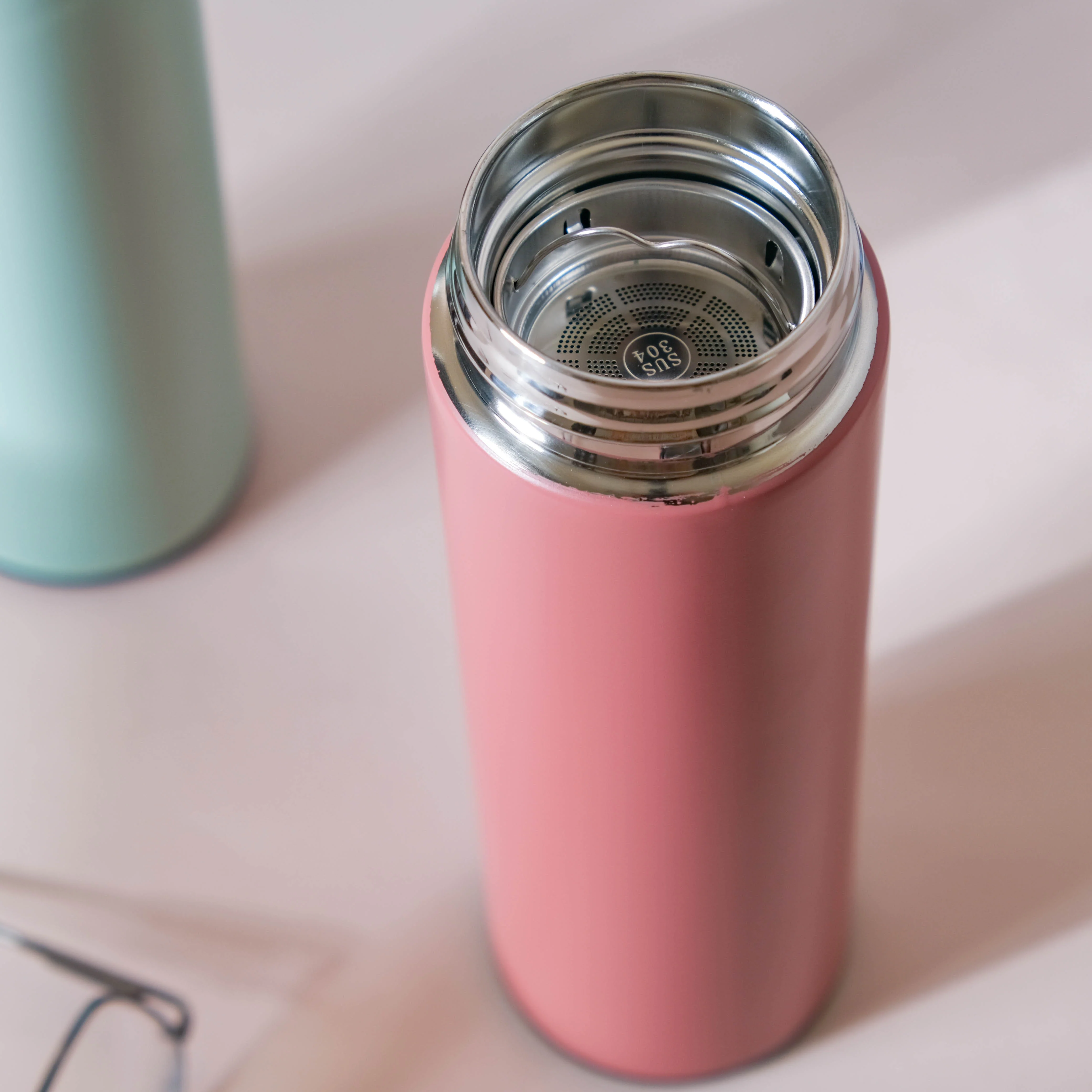 Stainless Steel Thermos Flask - Image 10