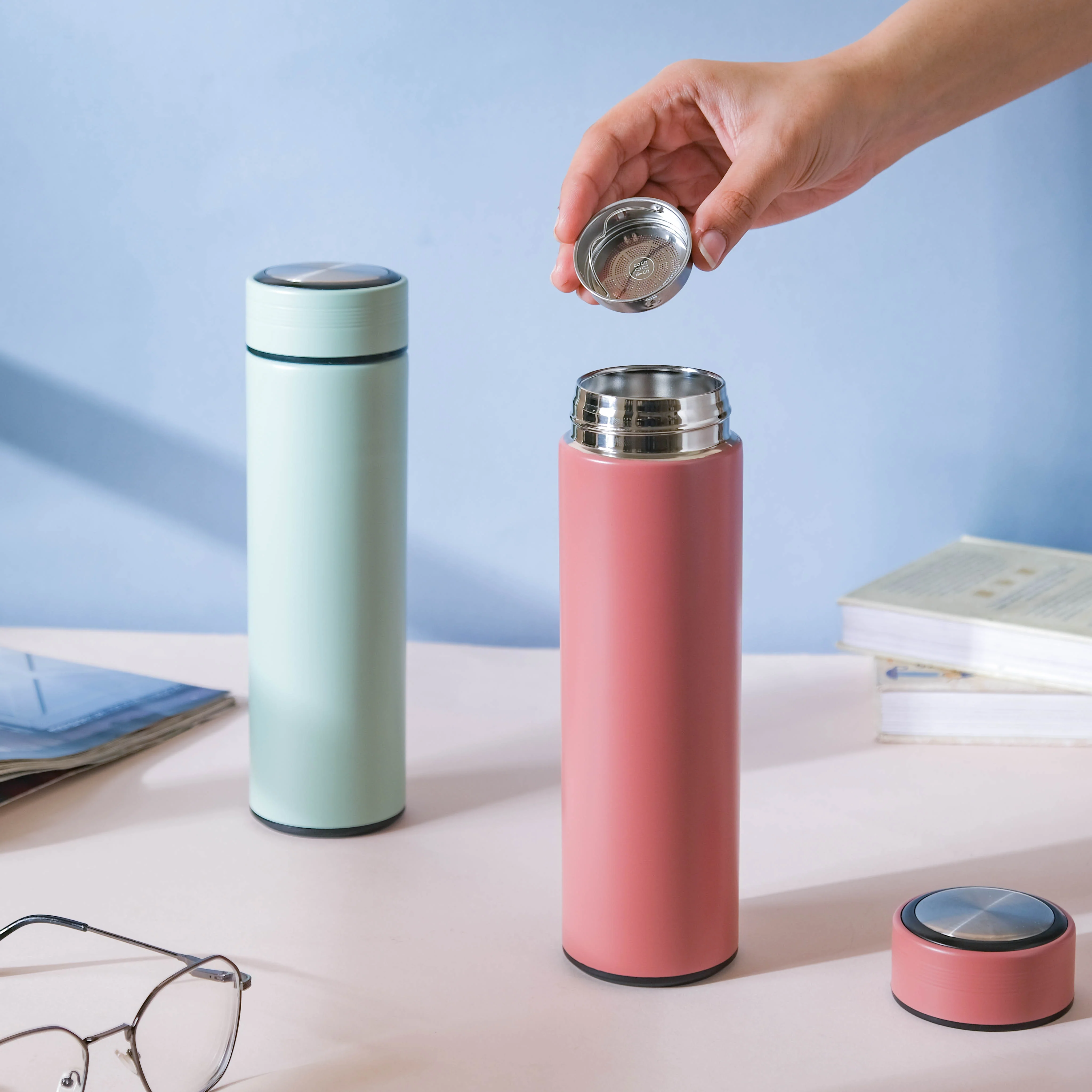 Stainless Steel Thermos Flask - Image 4