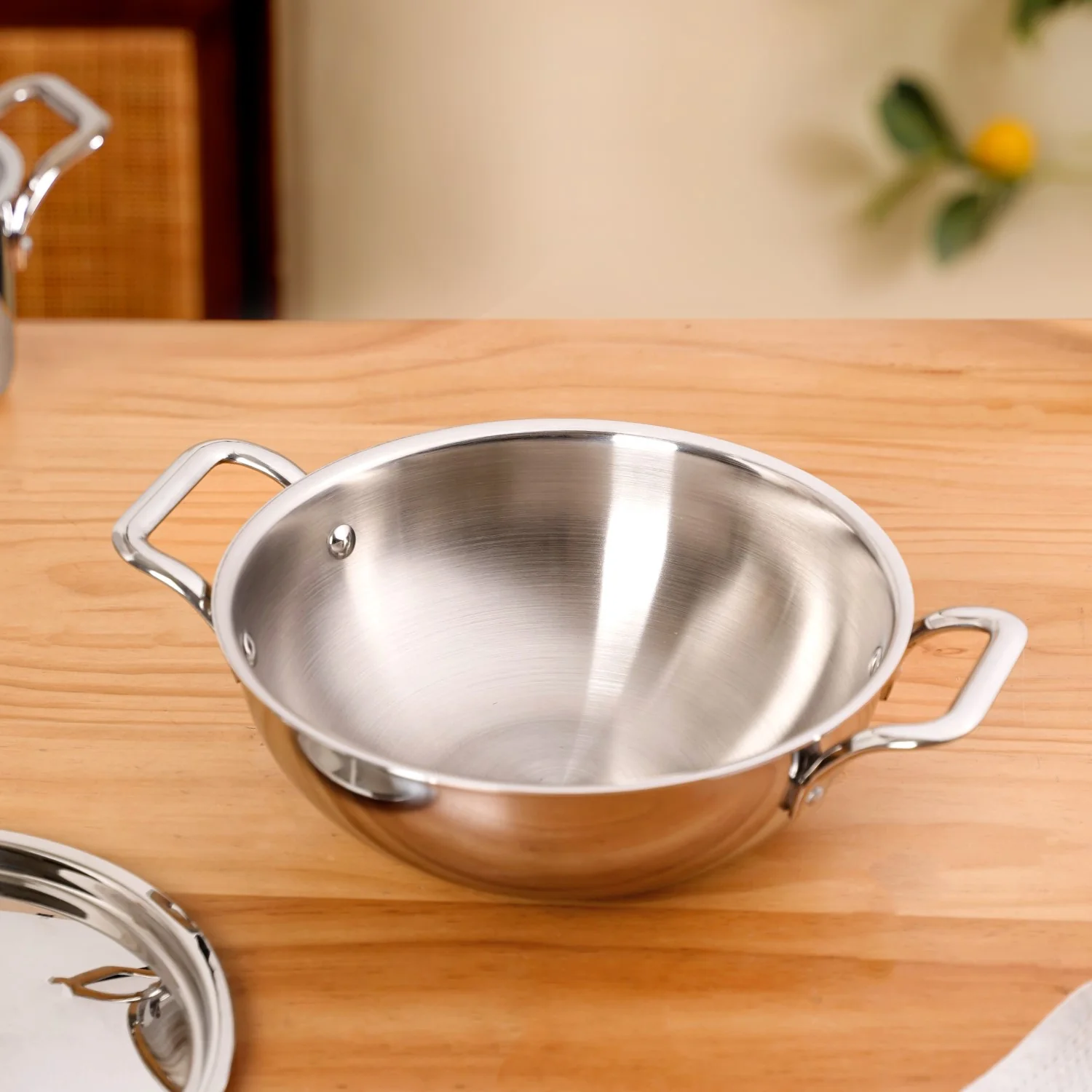 Stainless Steel Tri Ply Kadai With Lid 3000ml - Image 9