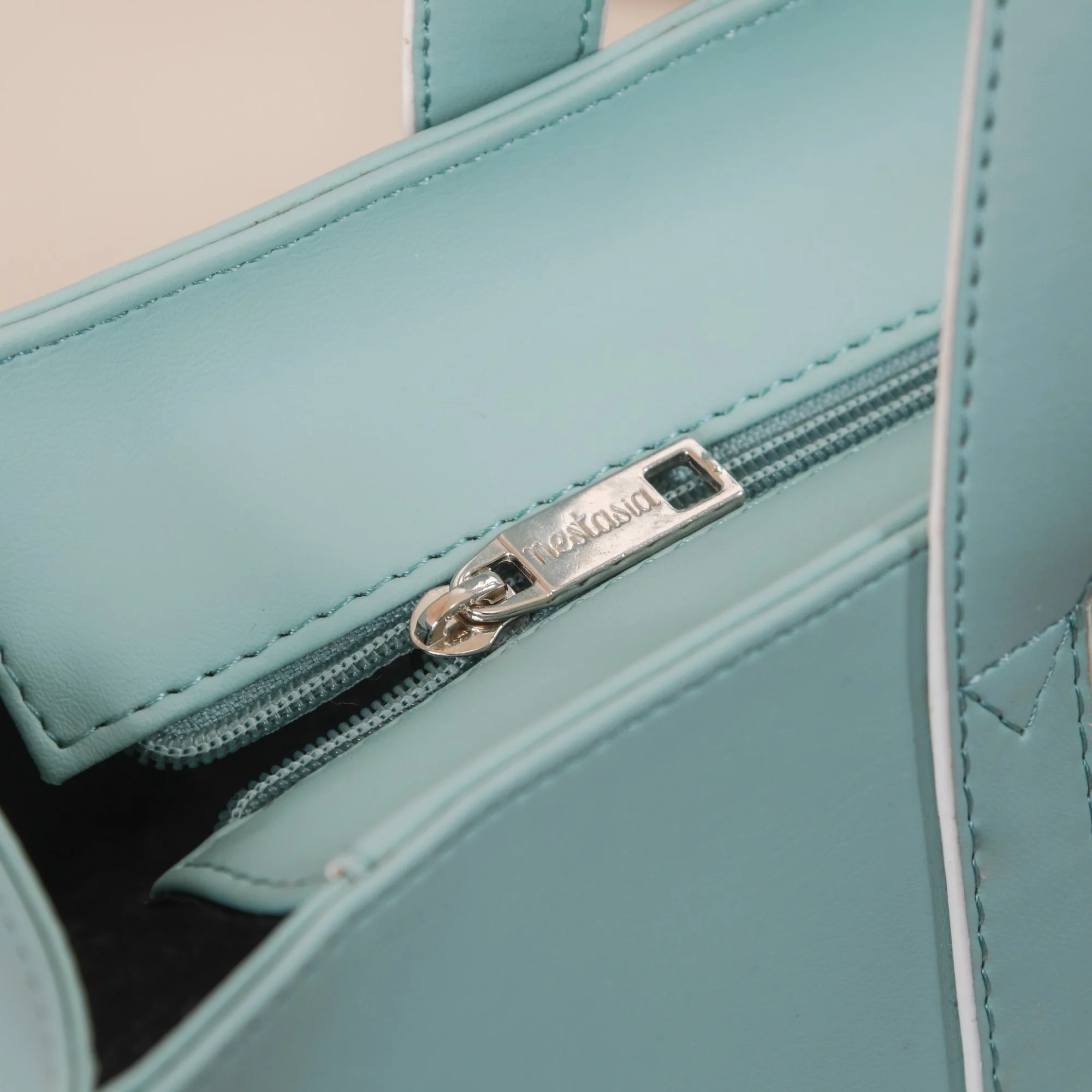 Stylish Travel Tote Bag Turquoise - Image 18