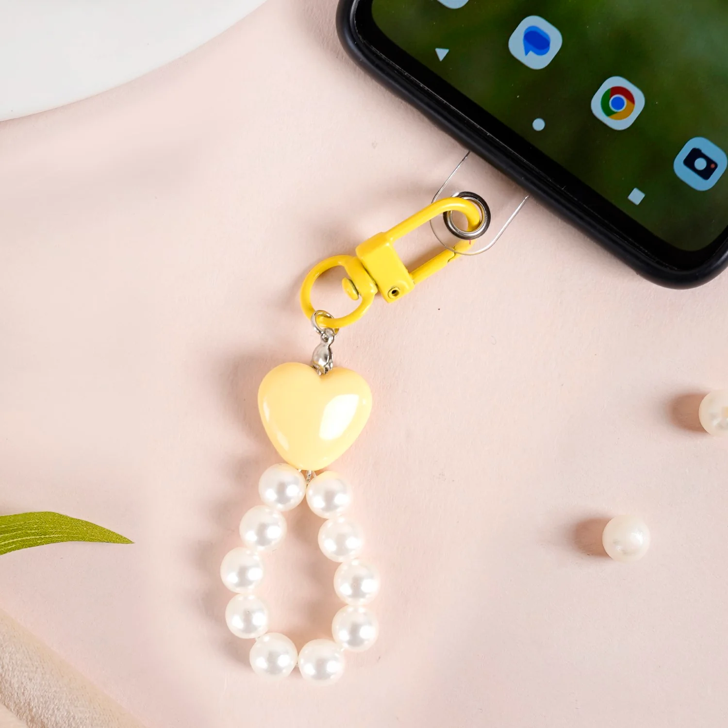 Sunshine Heart Keychain With Pearls - Image 8