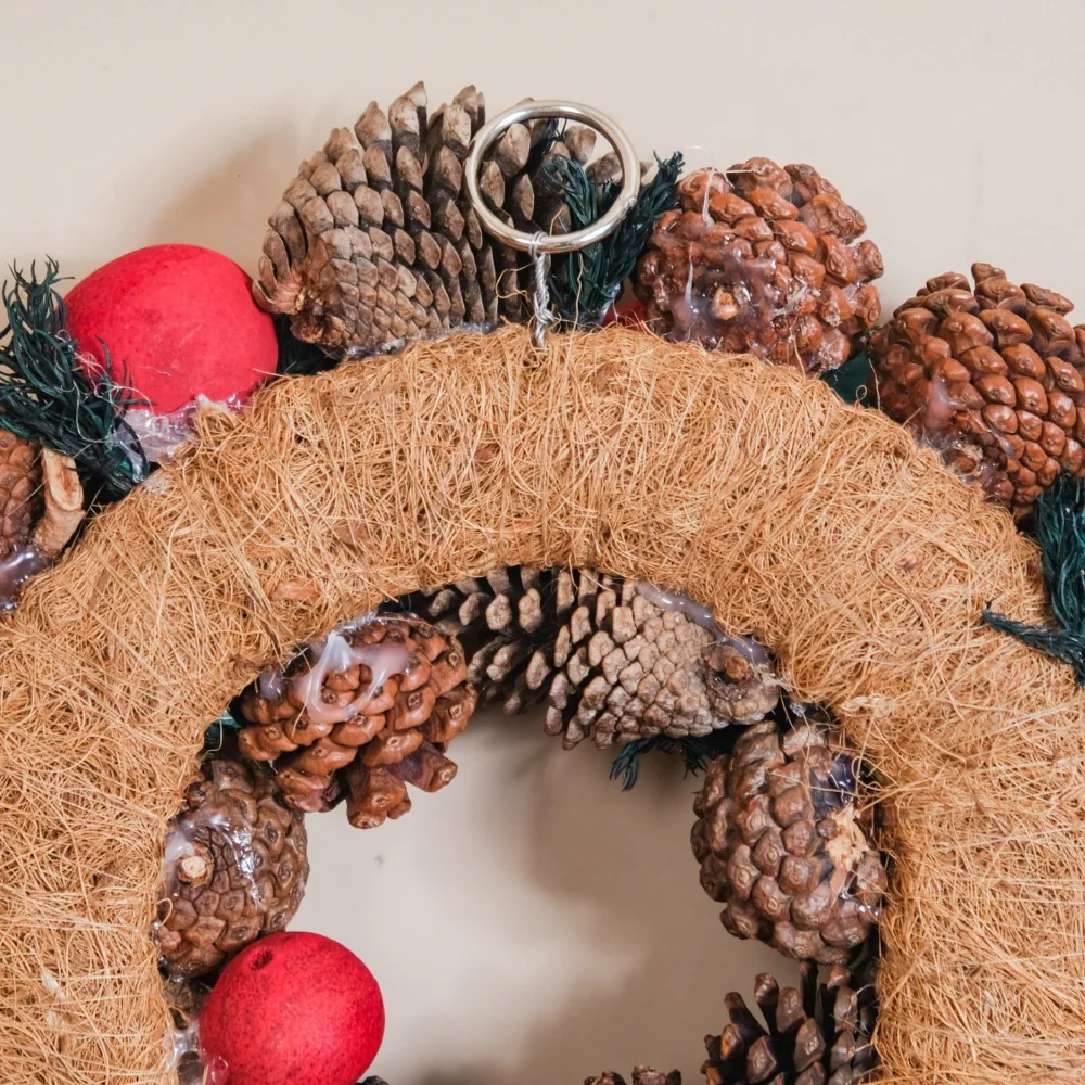 Sustainable Christmas Wreath For Wall Decoration - Image 9