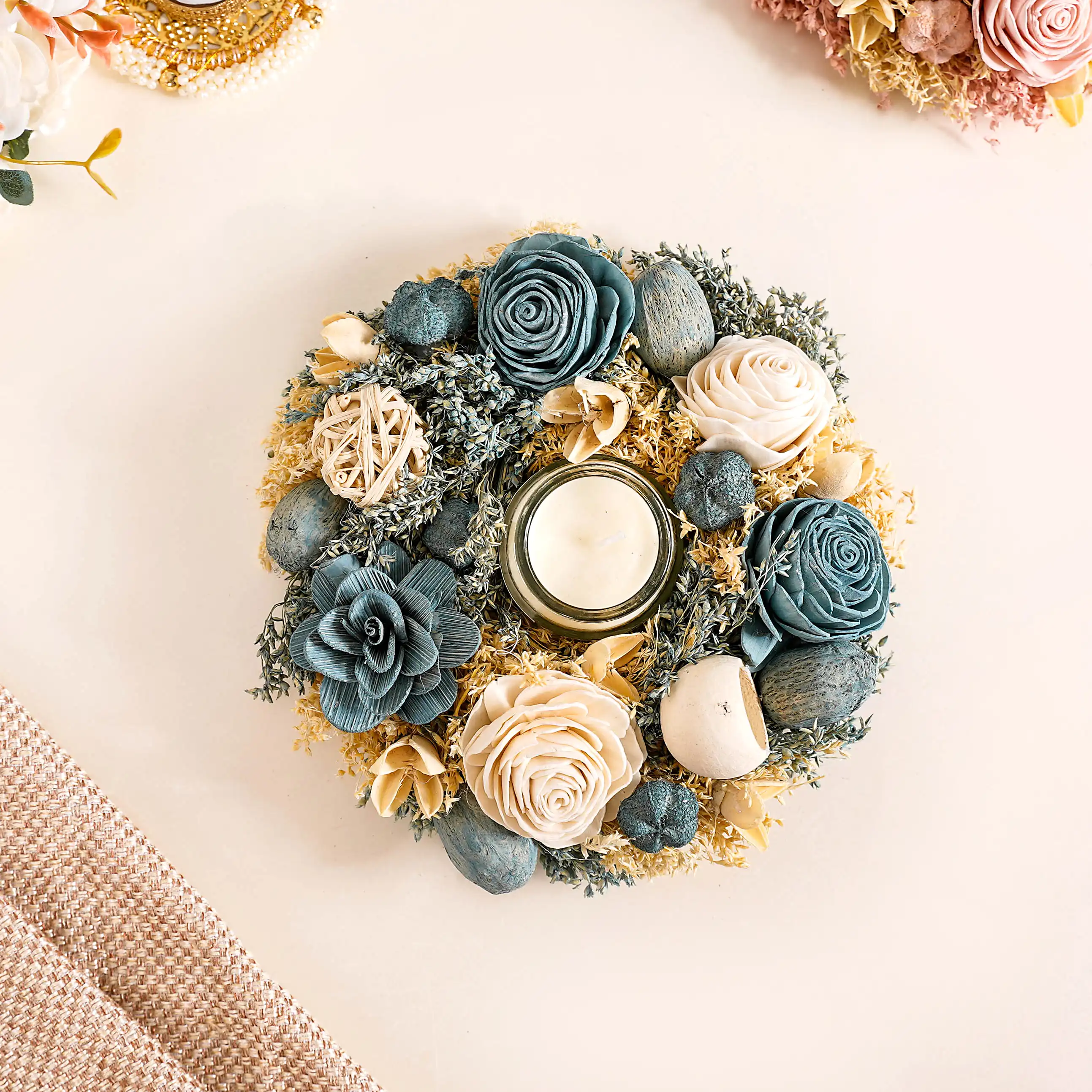 Sustainable Floral Wreath Garland Blue - Image 7