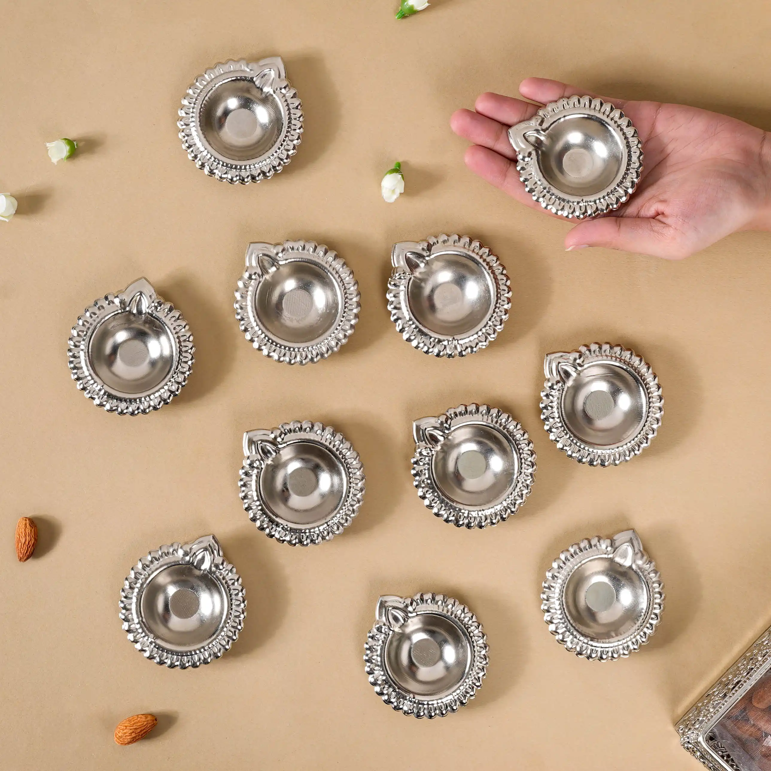 Sustainable Metal Tea Light Holder Silver Set Of 11 - Image 13