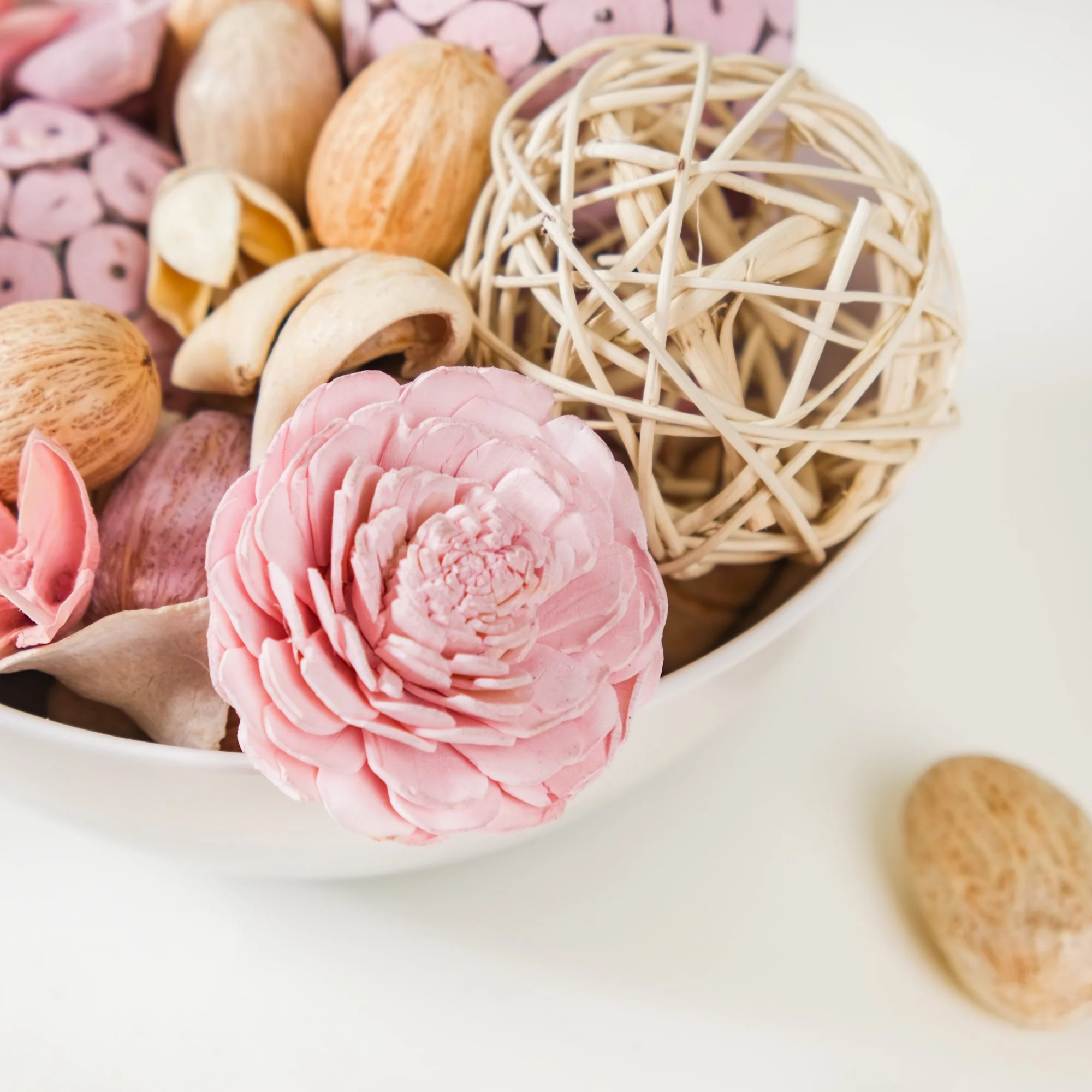 Sustainable Sola Flower Potpourri Pink - Image 5