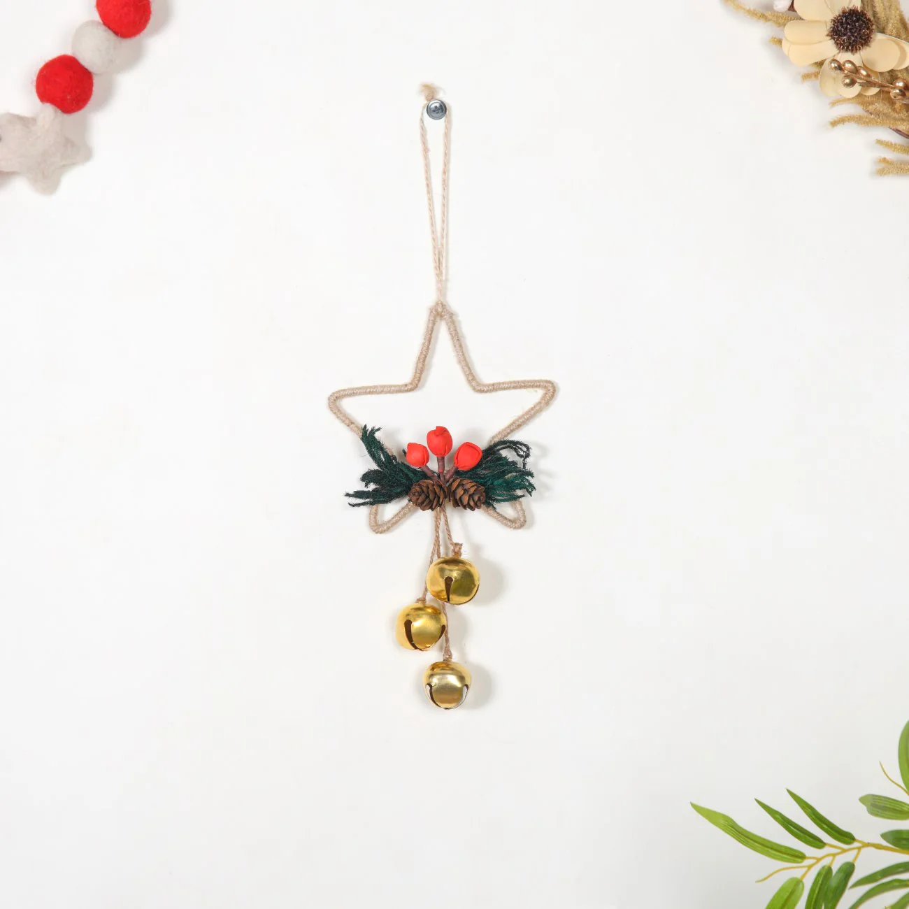 Sustainable Star Shaped Christmas Ornaments Set of 4 - Image 8