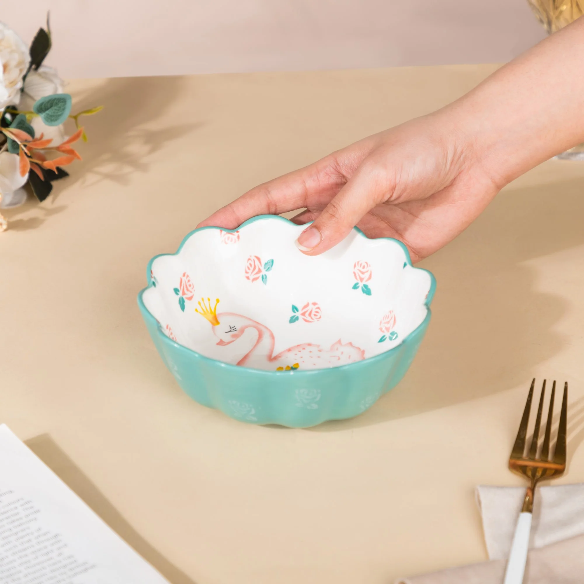 Swan Snack Bowl 400 ml - Image 16