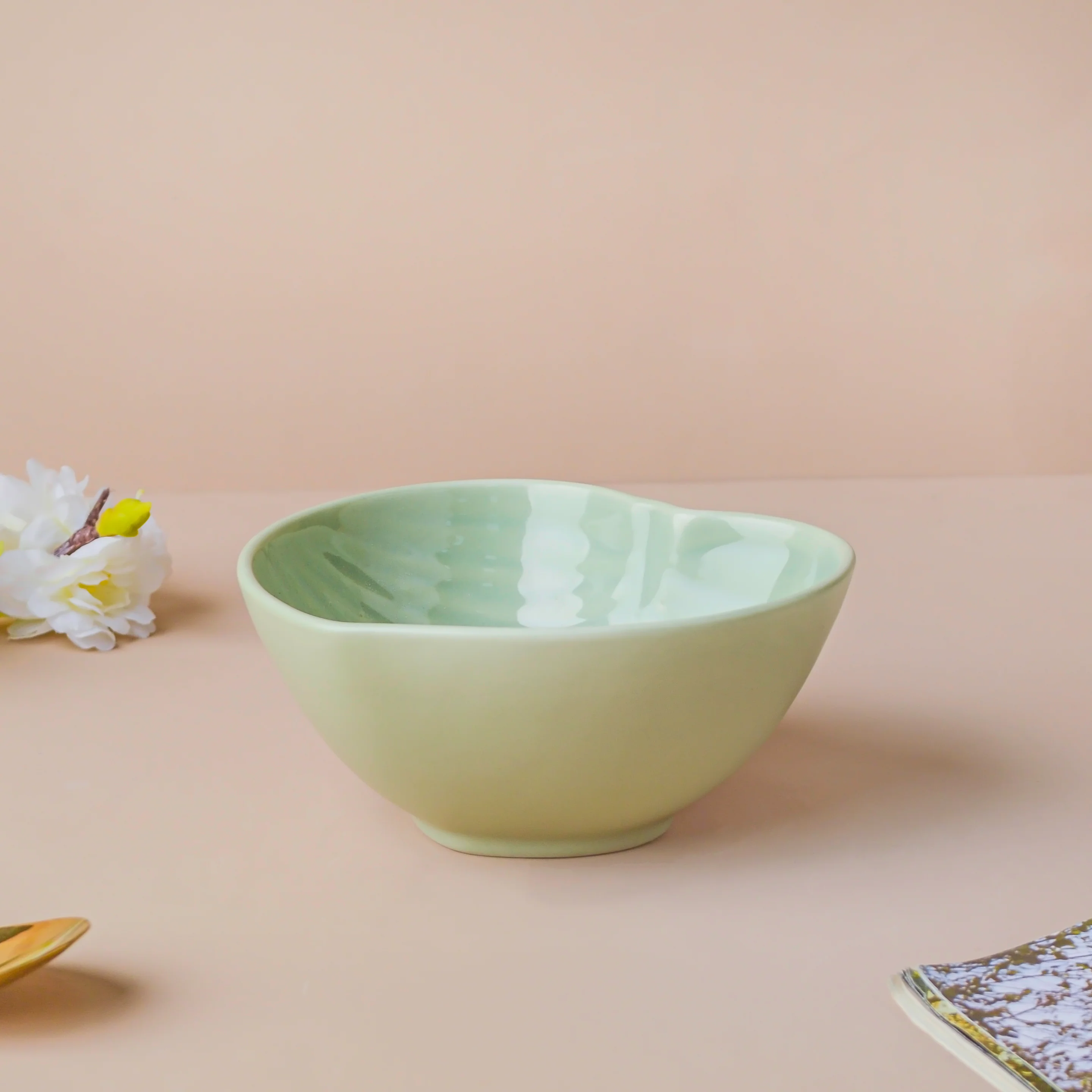 Taro Leaf Snack Bowl Small 300 ml - Image 9