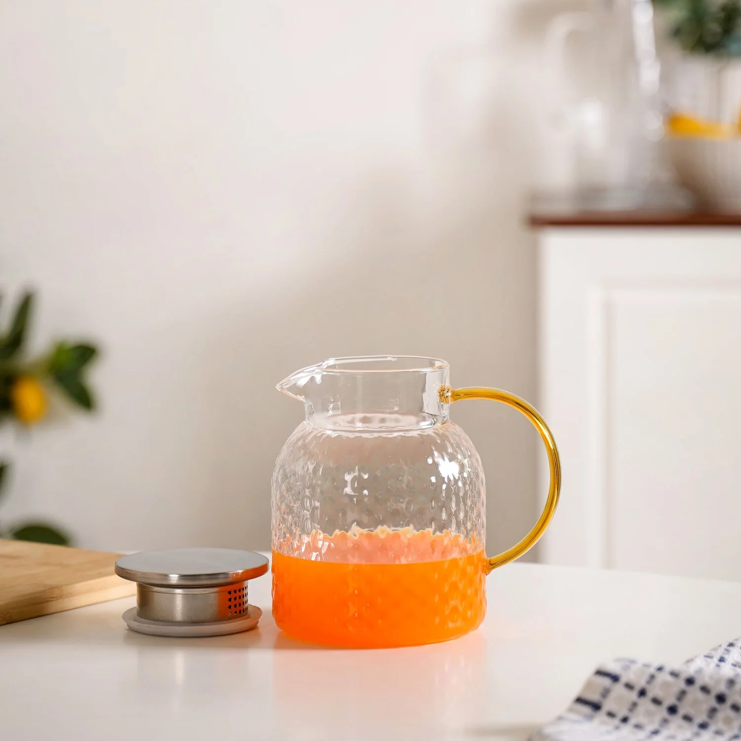 Juice Jug With Metal Lid 1100ml - Image 9