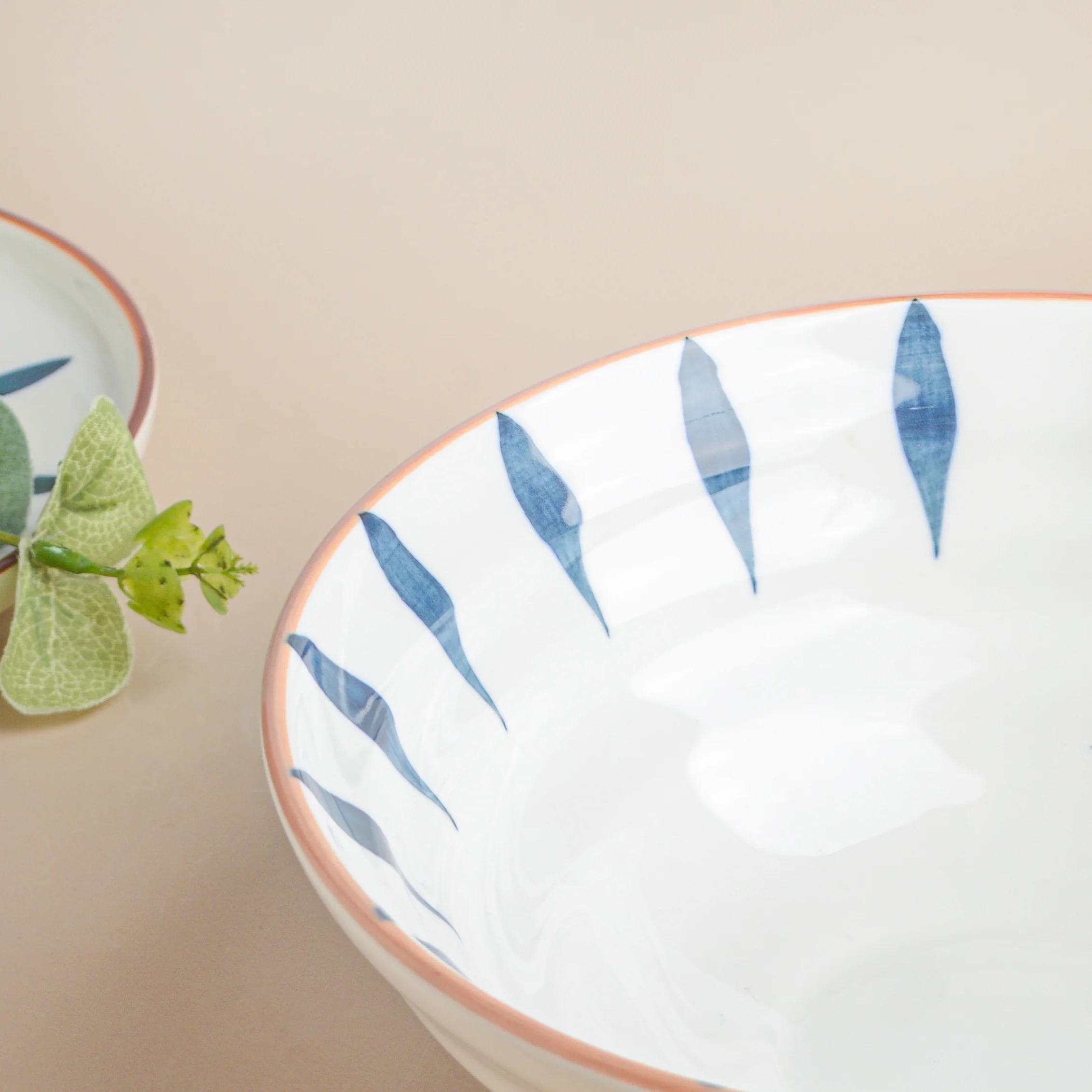 Teardrop Textured Ramen Bowl Blue 550 ml - Image 8