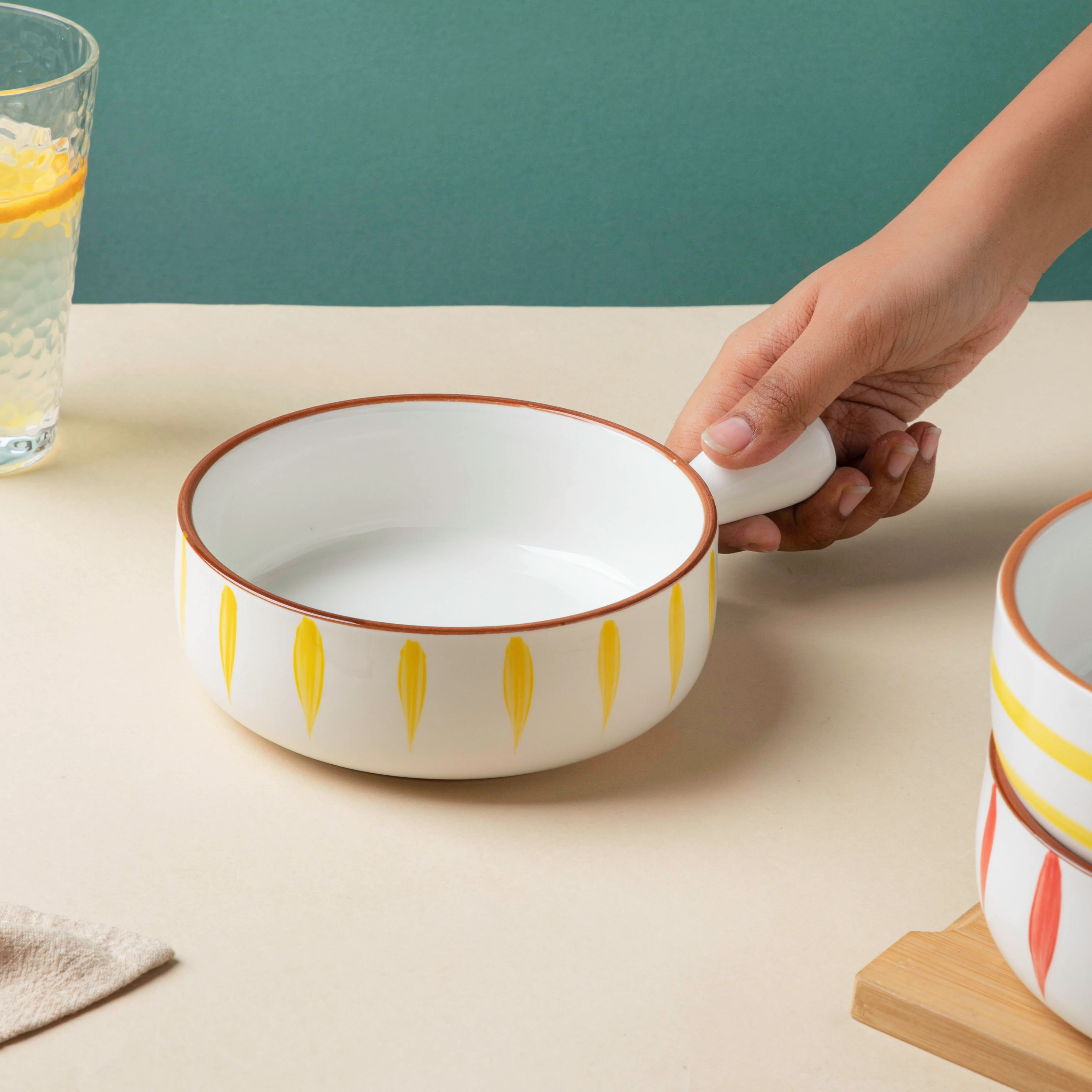 Teardrop Yellow 21 Piece Dinner Set For 6 - Image 6