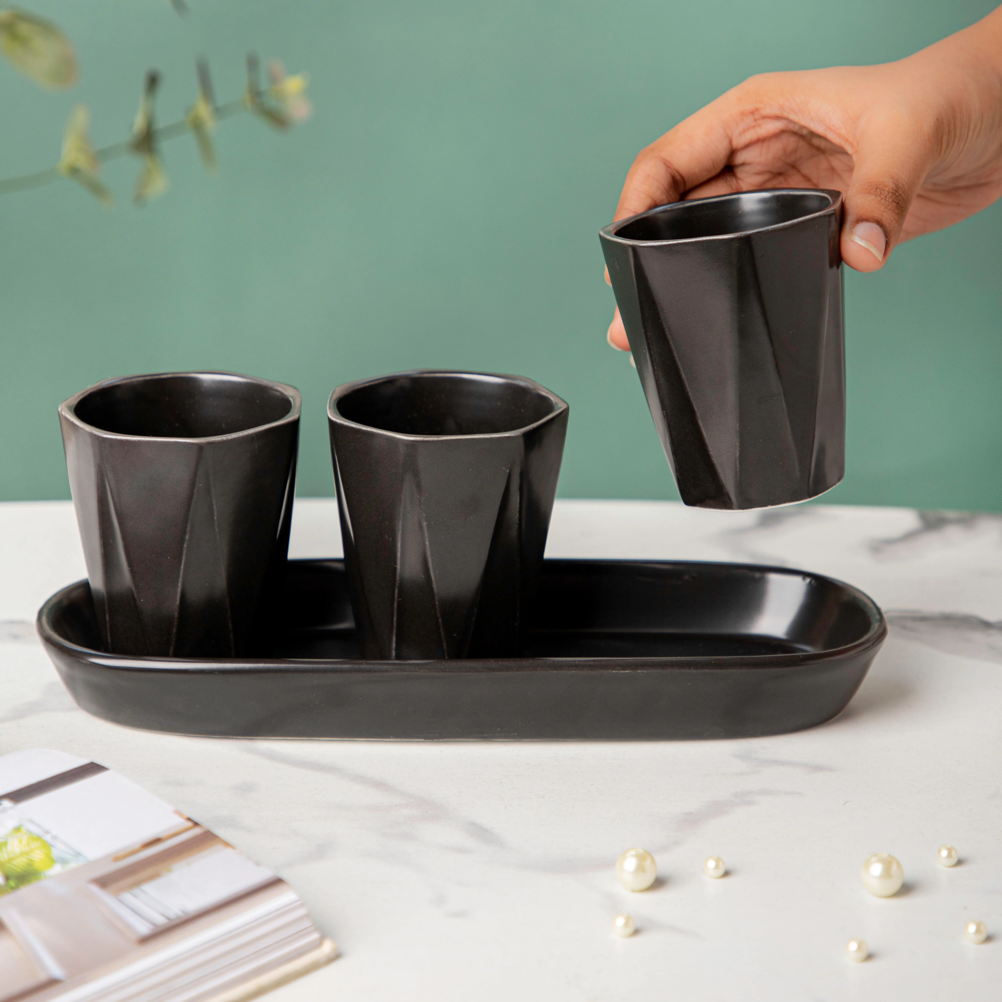 Ternion Textured Planter Set Of 3 With Plate Black - Image 2