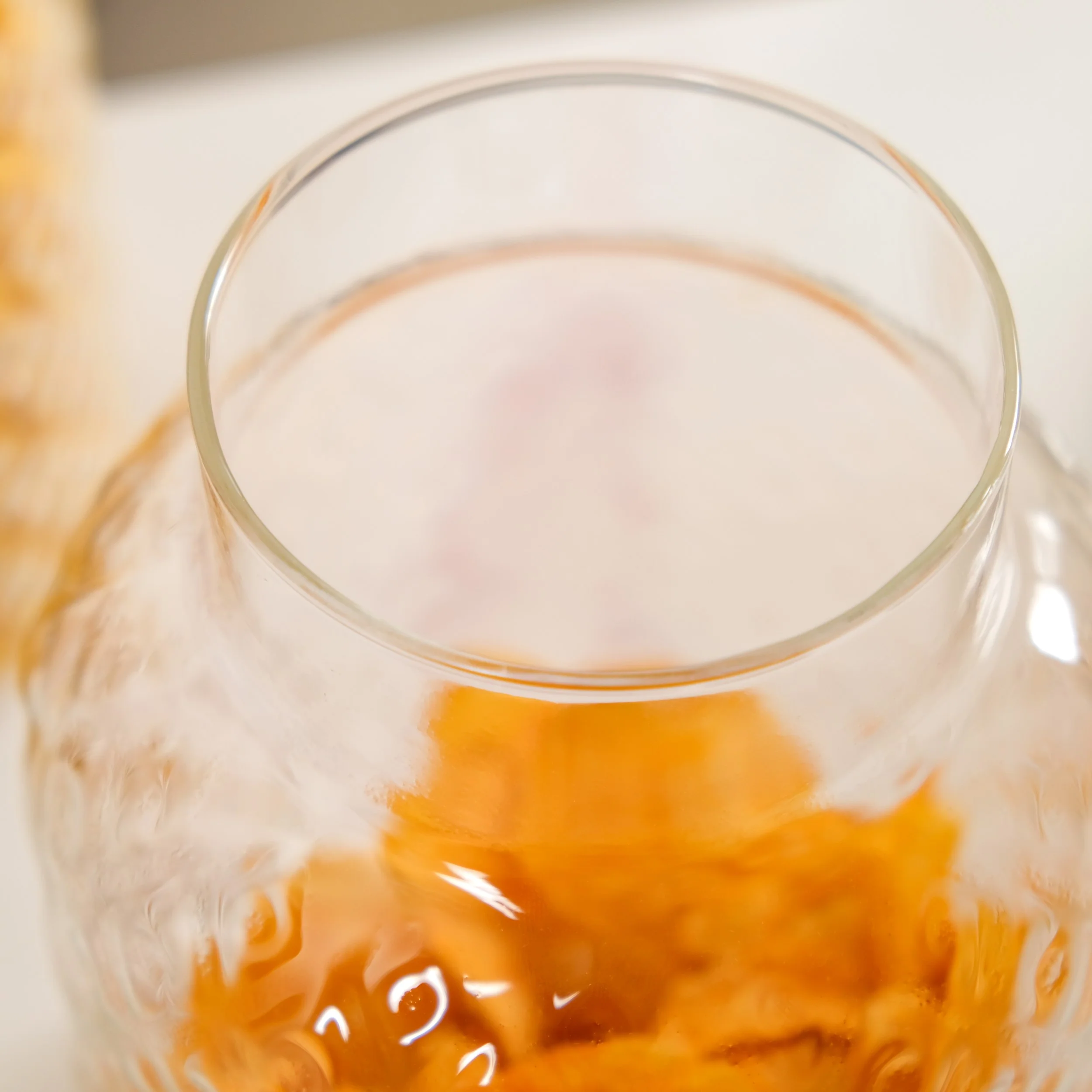 Borosilicate Textured Airtight Jar Set Of 2 1900ml - Image 5