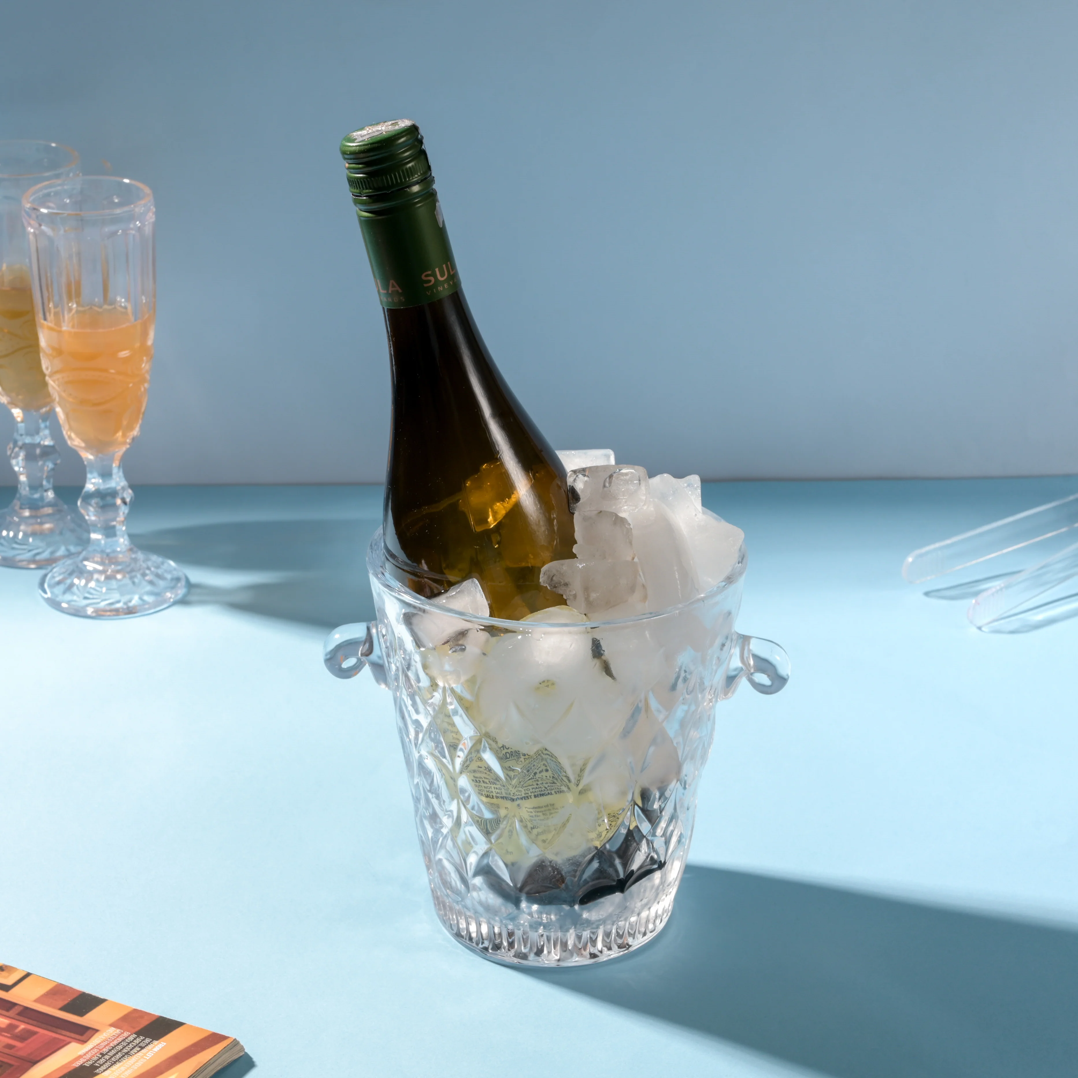 Textured Glass Ice Bucket With Handle - Image 4