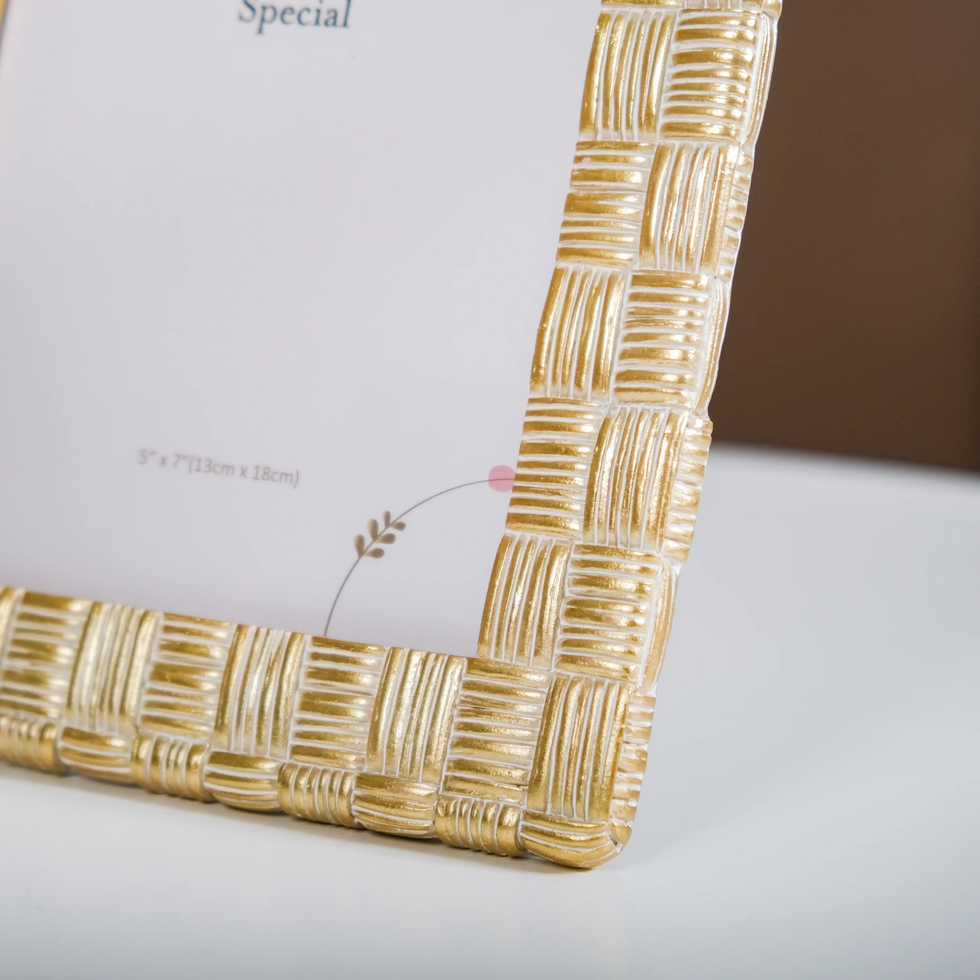 Textured Gold Photo Frame Large 9"x7" - Image 11
