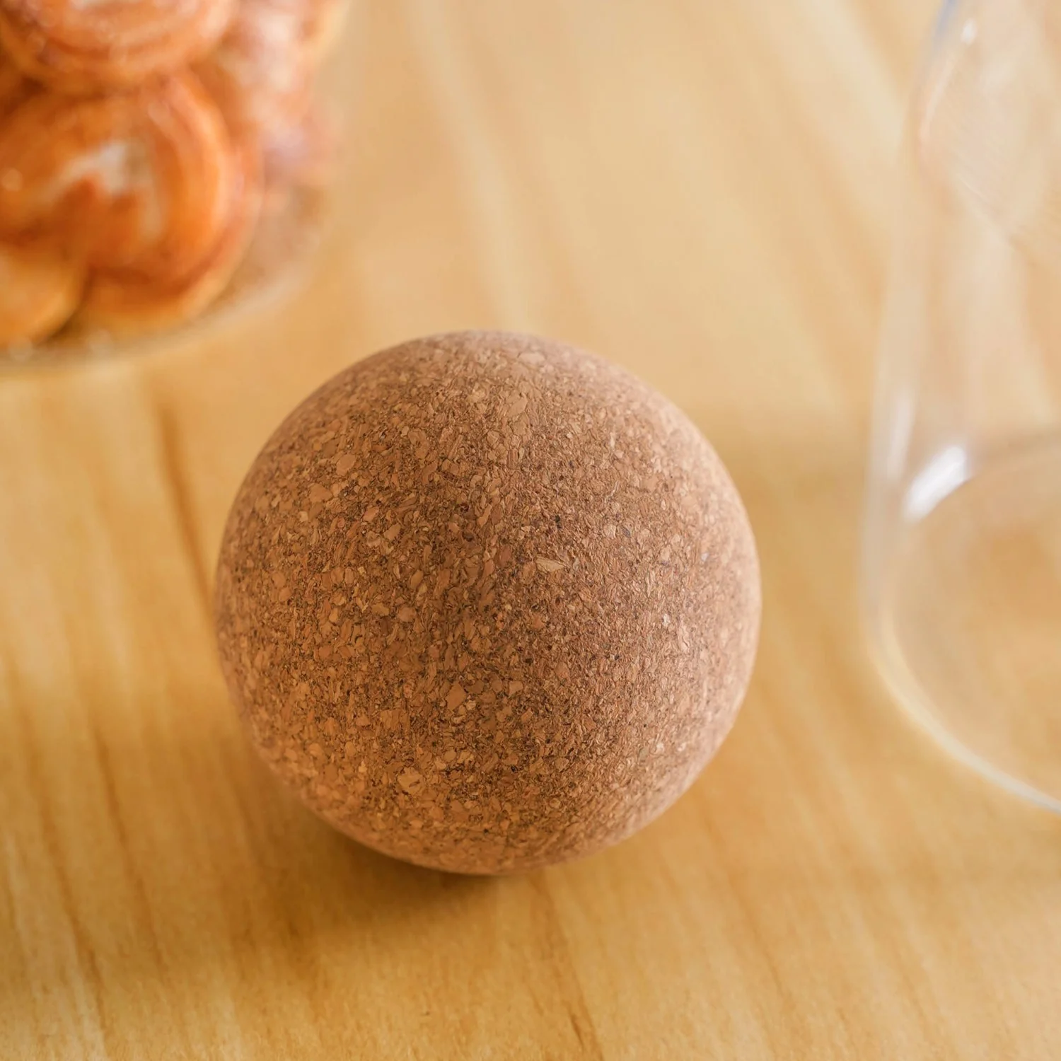 Set Of 2 Cork Ball Glass Jars 750ml - Image 5
