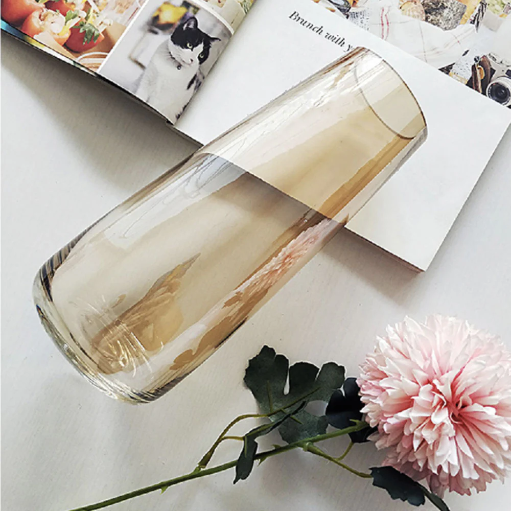 Transparent Glass Vase - Image 11