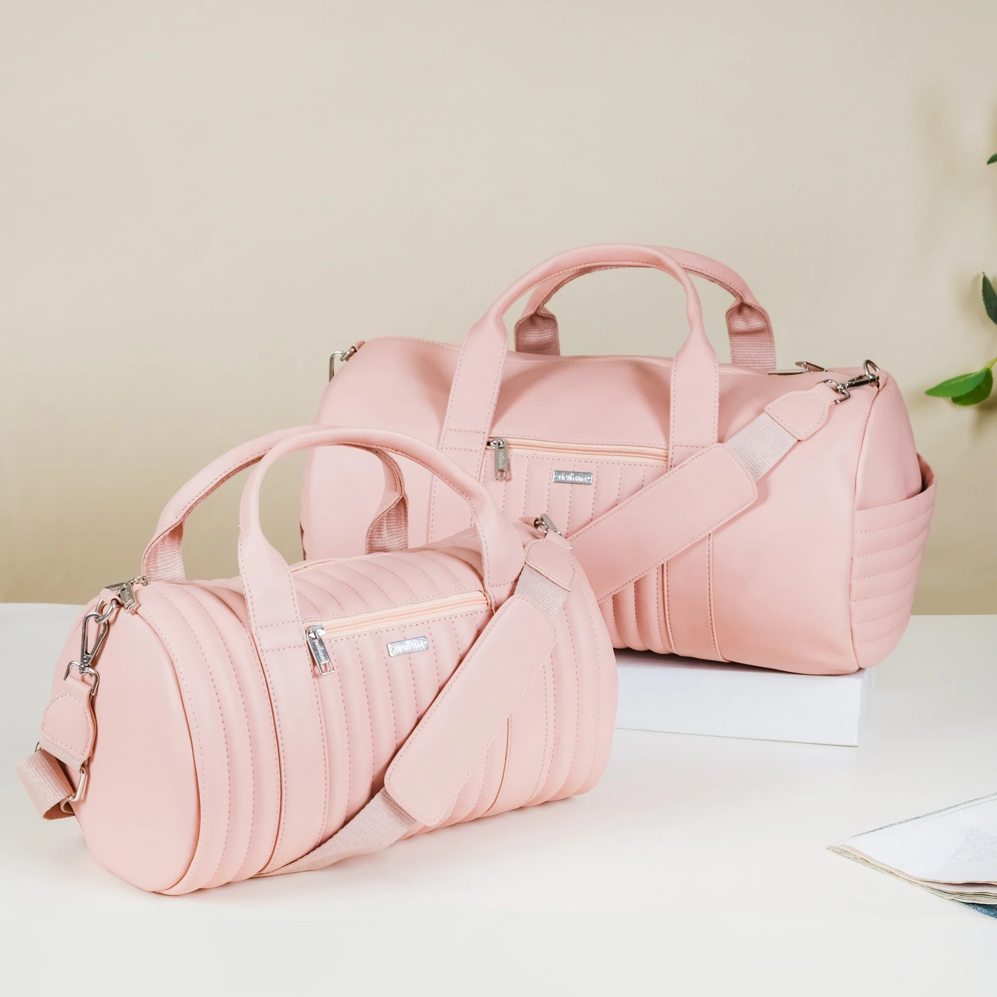 Travel Duffle Bag Pink Set Of 2 - Image 4