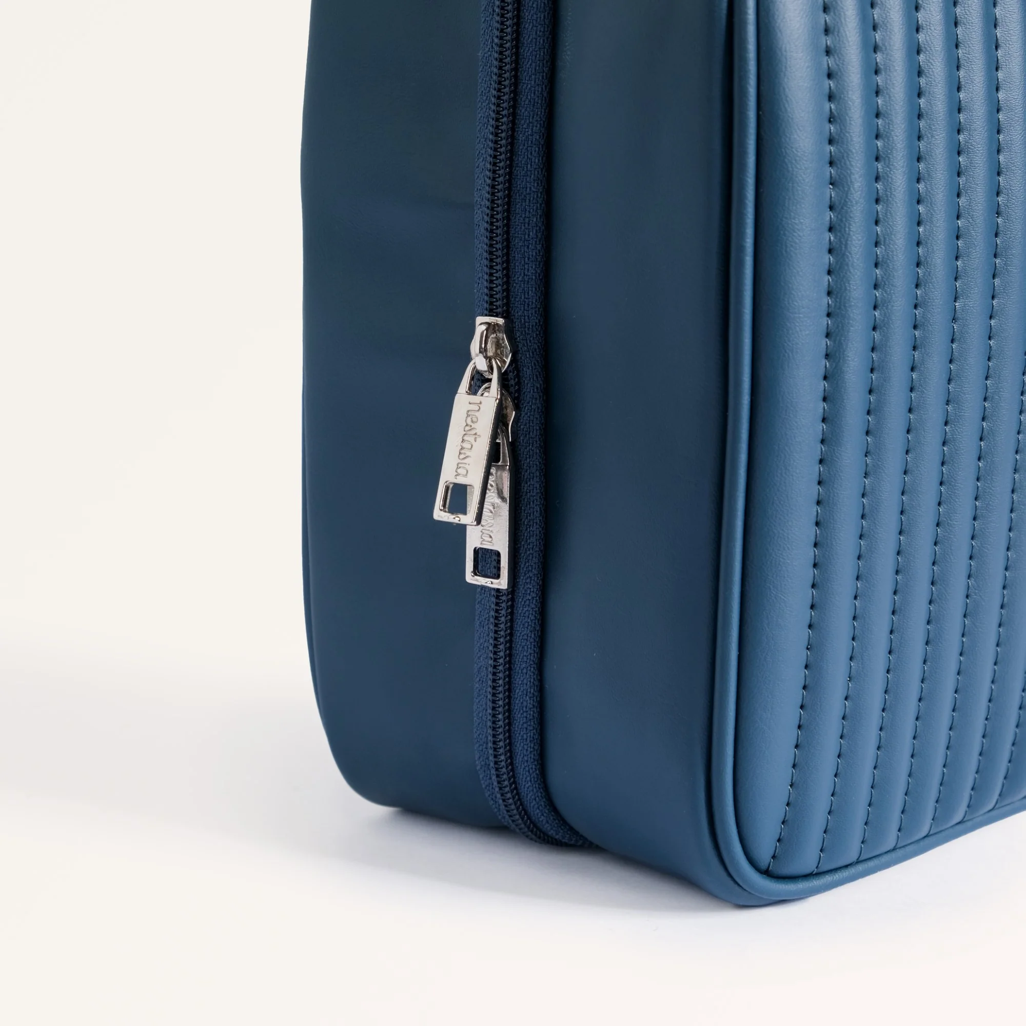 Travel Organiser Bag Blue - Image 10