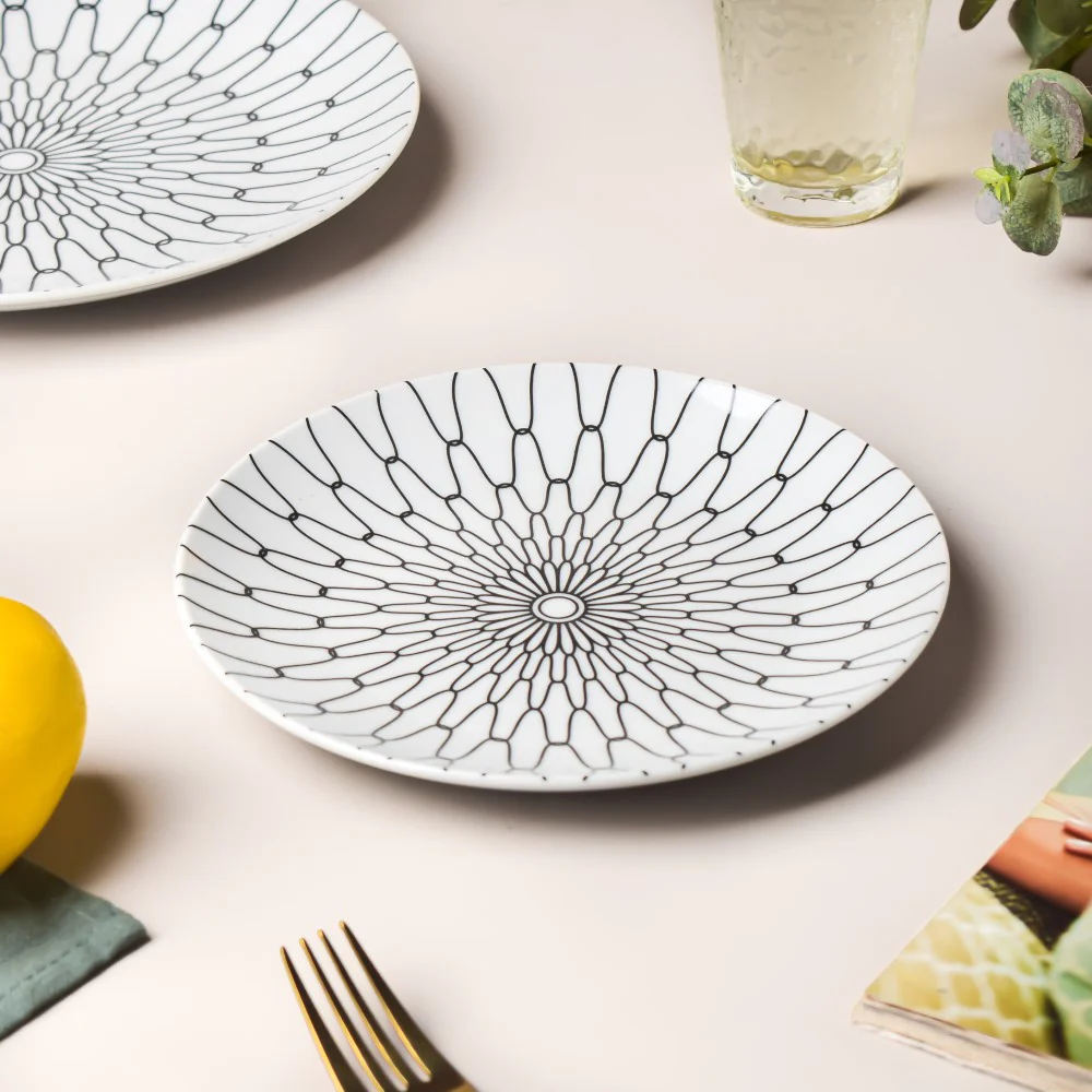 Trellis Printed Snack Plate White 8 Inch - Image 3