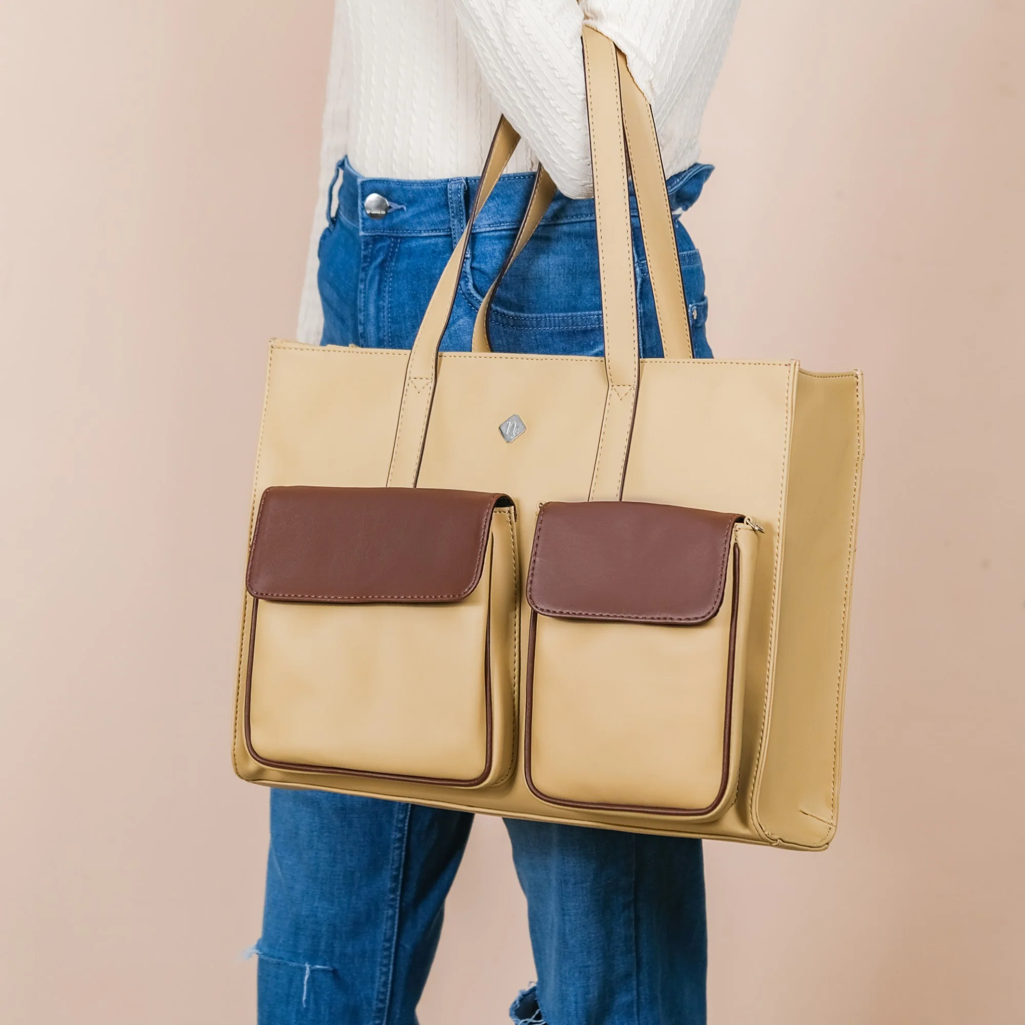 Trendy Tote Bag For Women Beige - Image 7