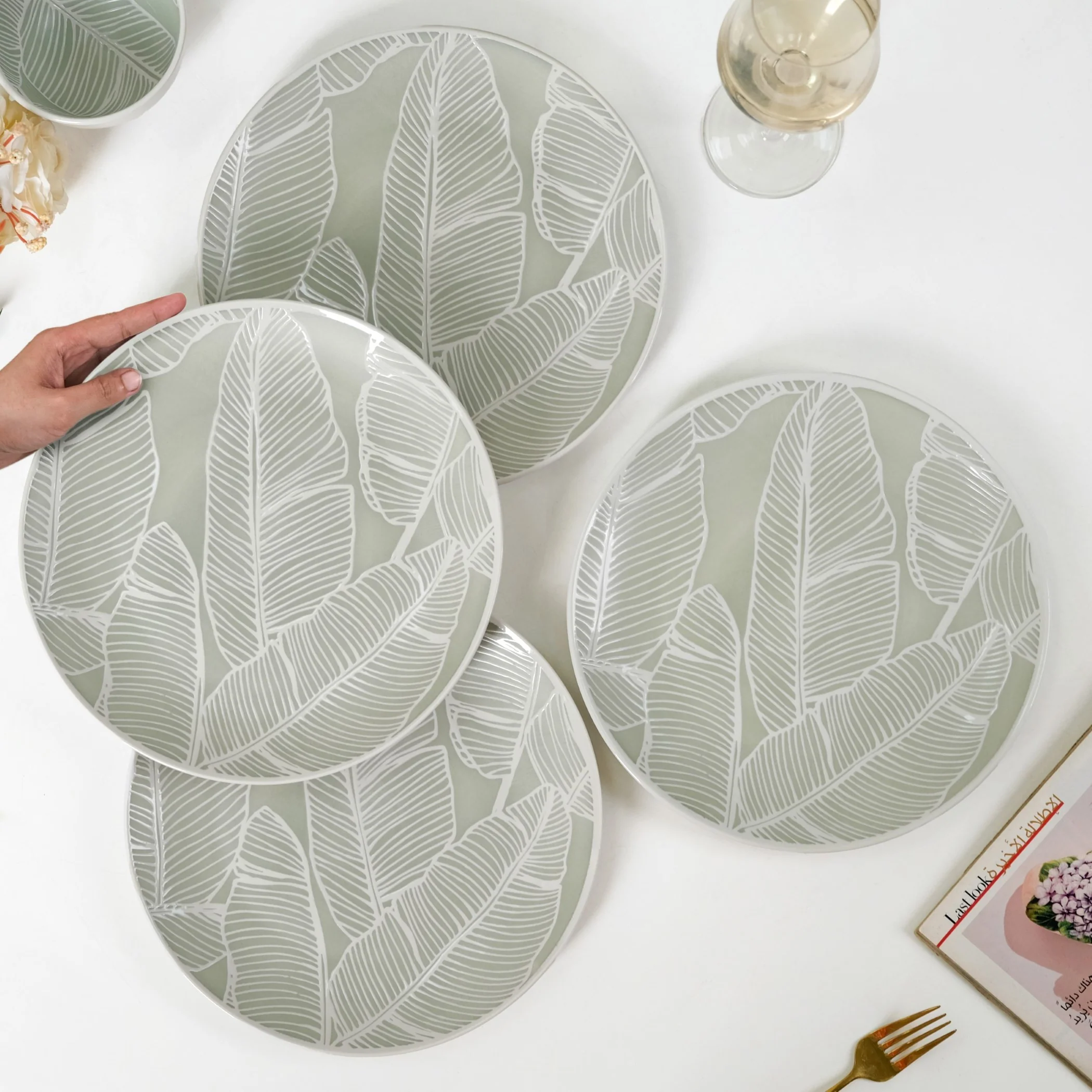 Tropica Banana Leaf Embossed Dinner Plate Set Of 4 Mint 10 Inch - Image 3