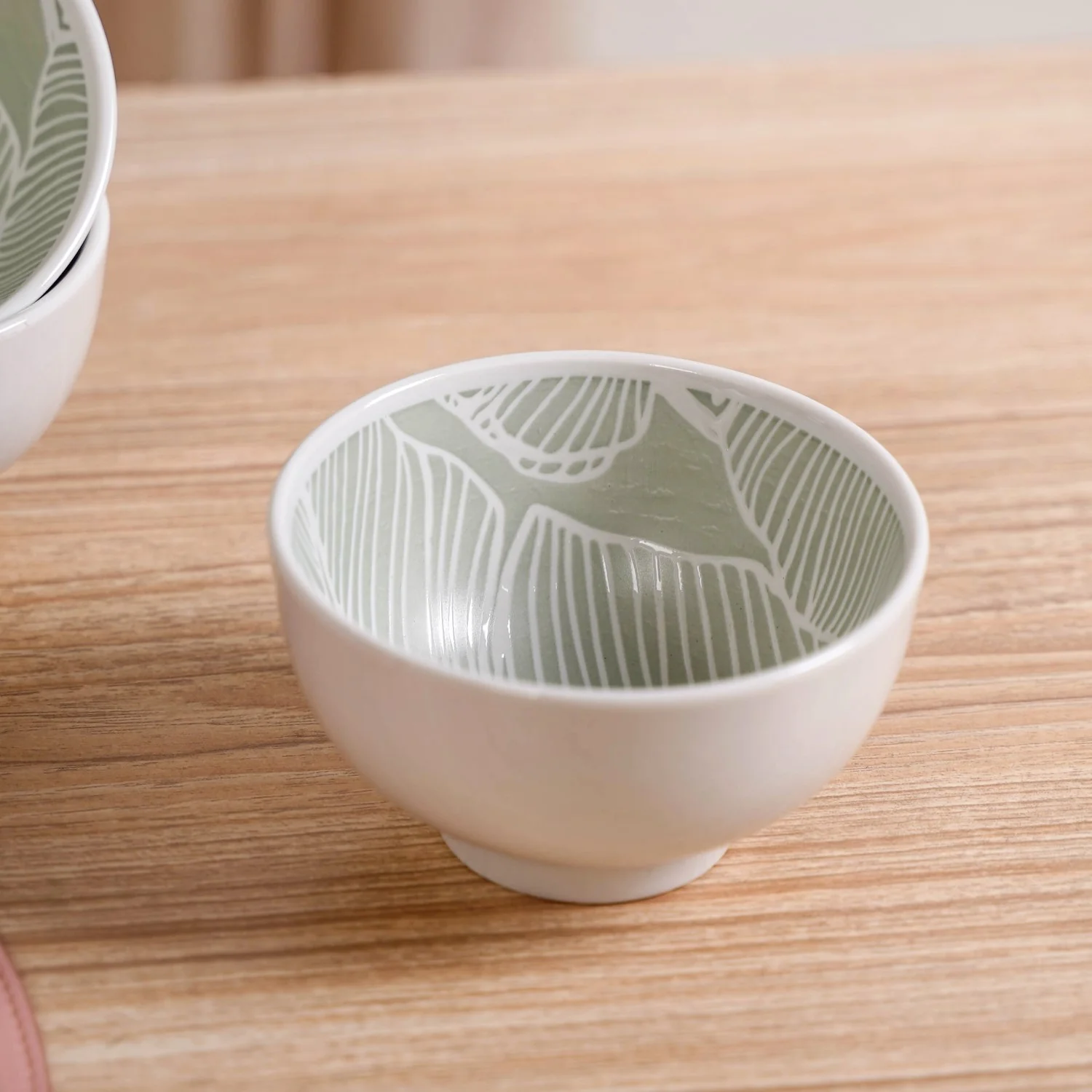 Tropica Banana Leaf Embossed Small Bowl Set Of 4 Mint 325ml - Image 5