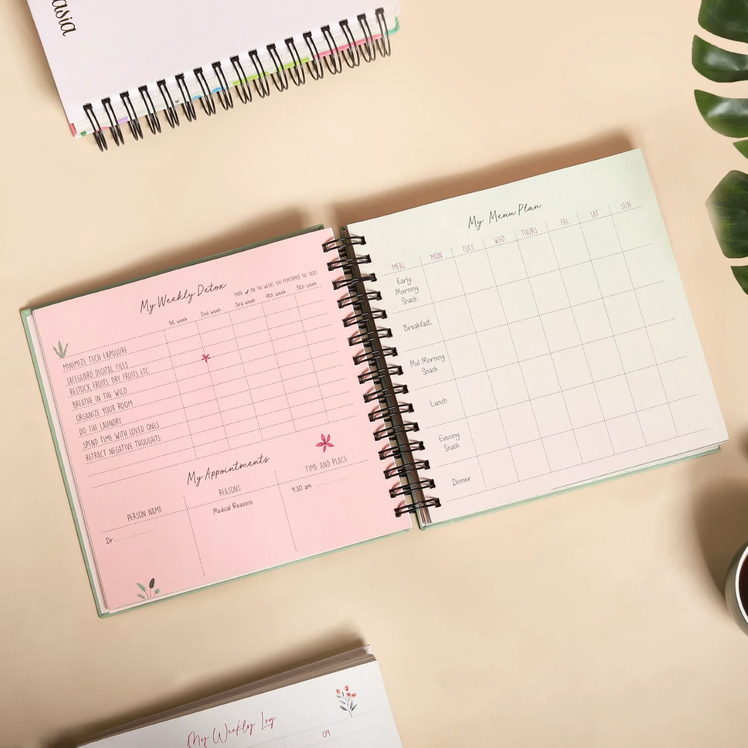 Tropical Undated Wiro Bound Yearly Planner - Image 11