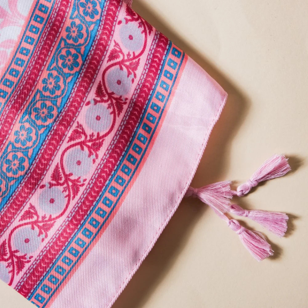 Twill Weave Printed Scarf With Tassels - Image 6