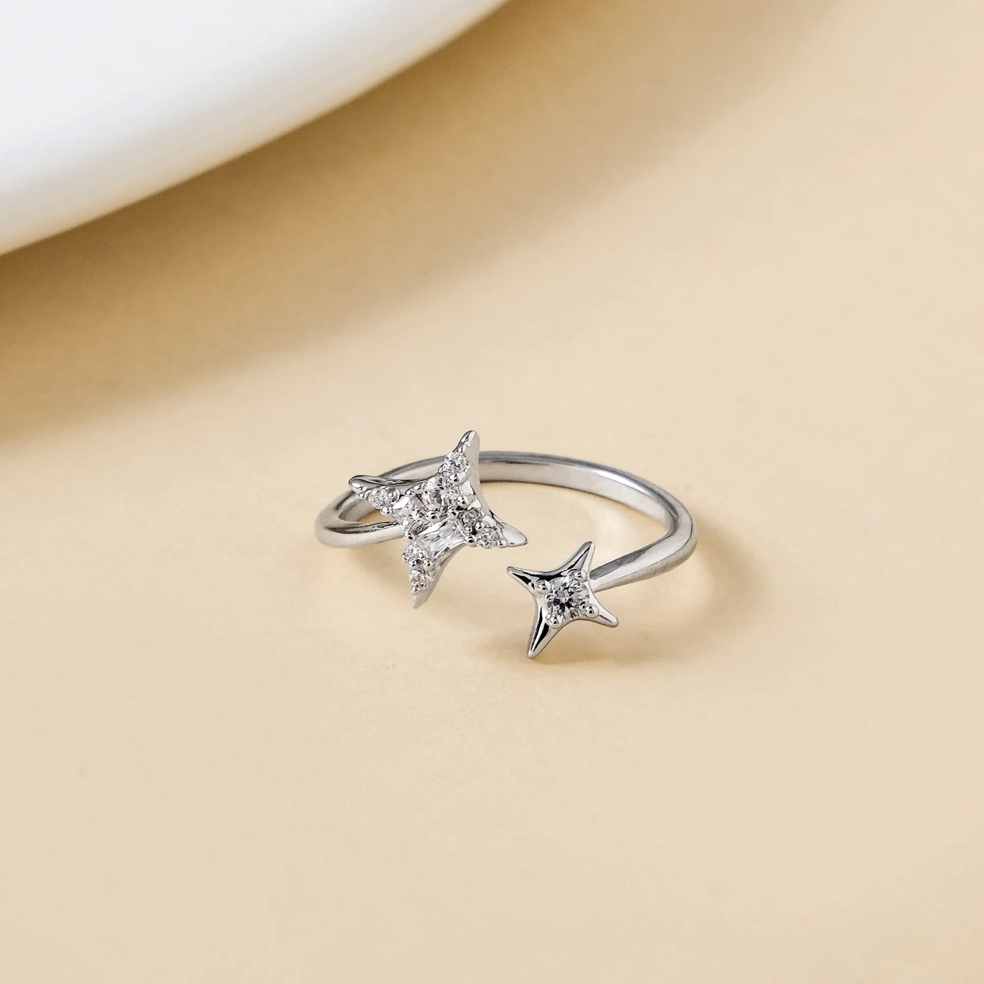 Twinkling Star Bypass Ring Silver - Image 5