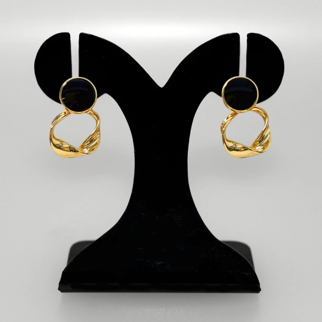 Twisted Grace Earrings Black - Image 6