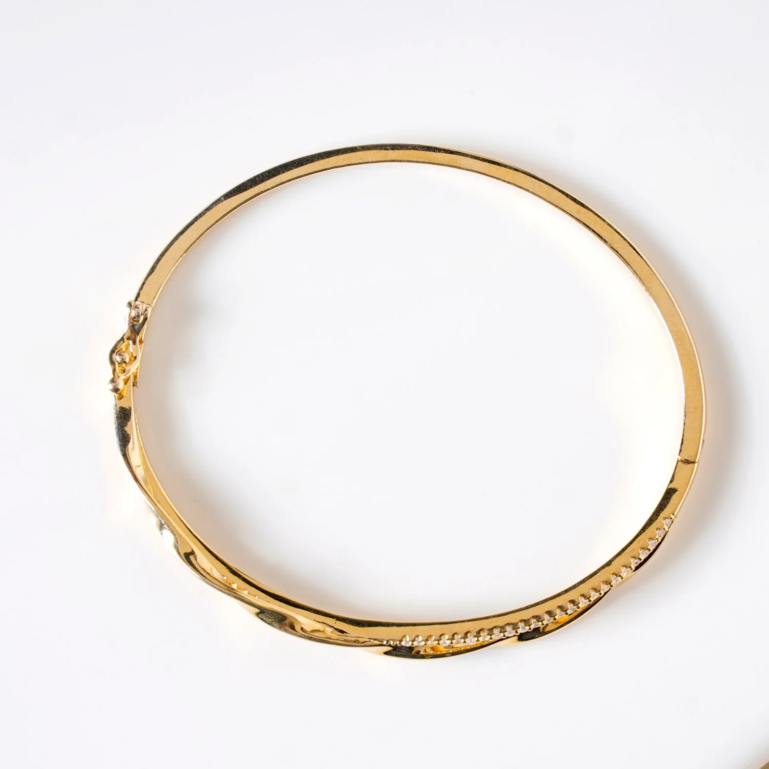 Twisted Infinity Gold Bracelet - Image 7