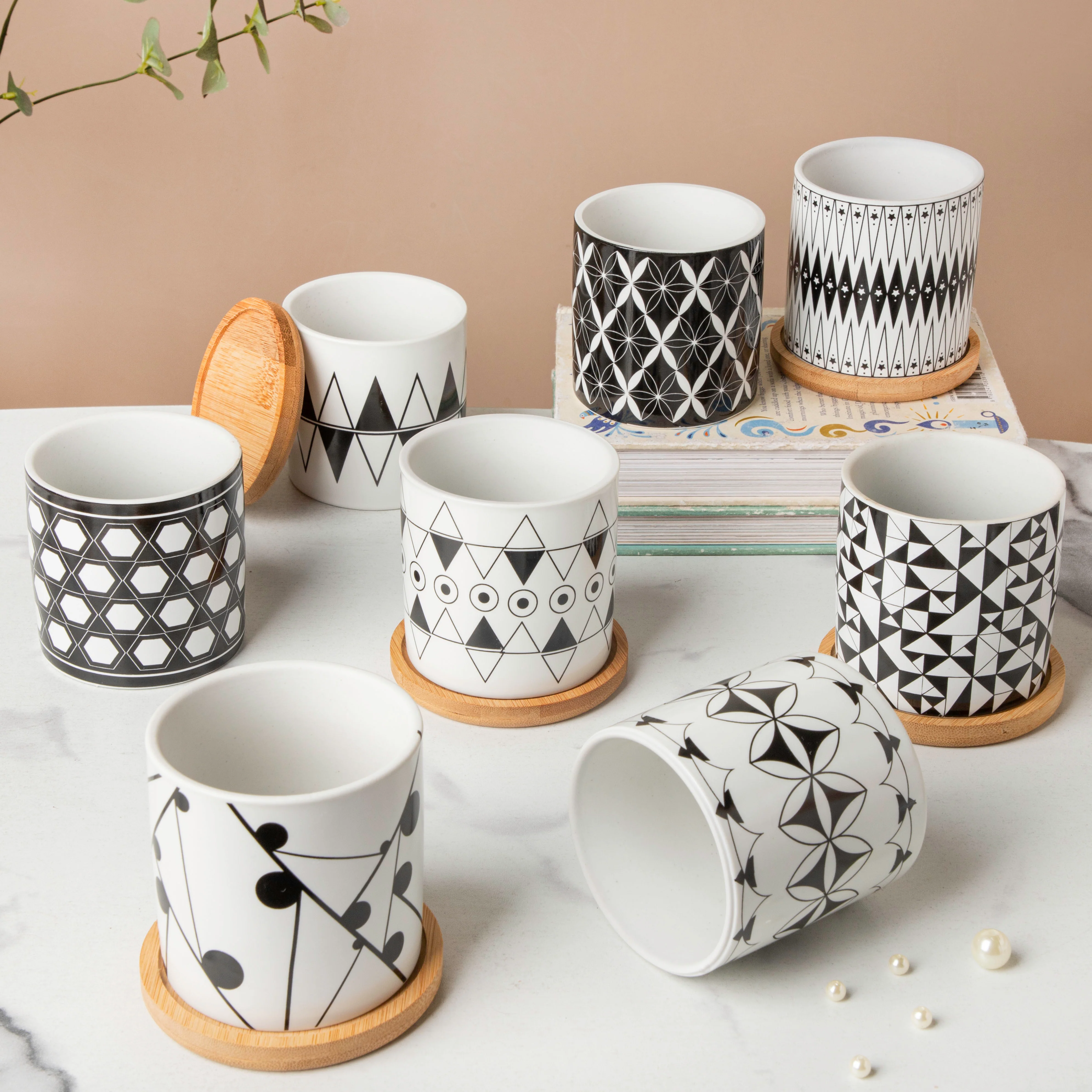 Twyla Hive Black White Planter With Wooden Coaster - Image 6