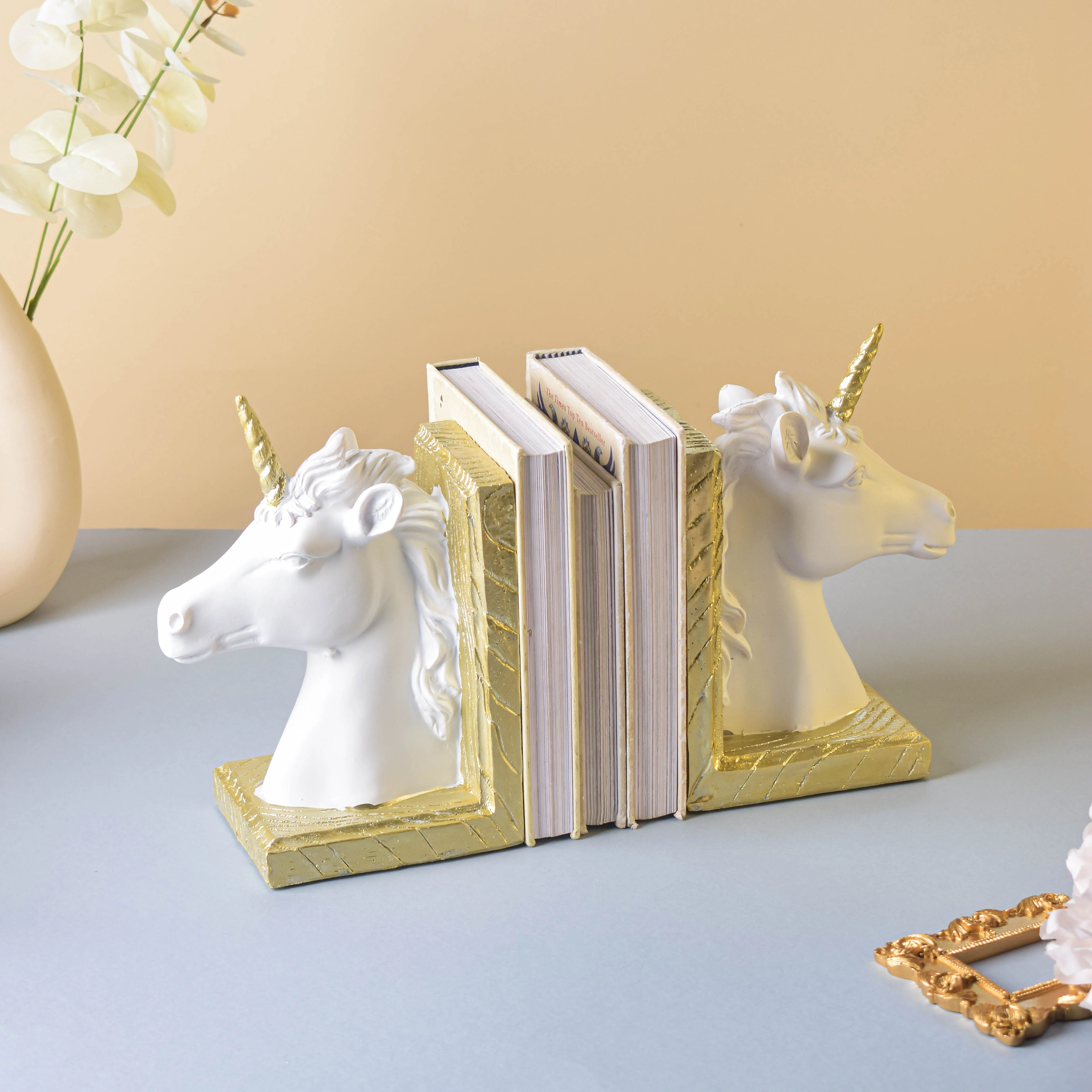 Unicorn Book Rest - Image 2