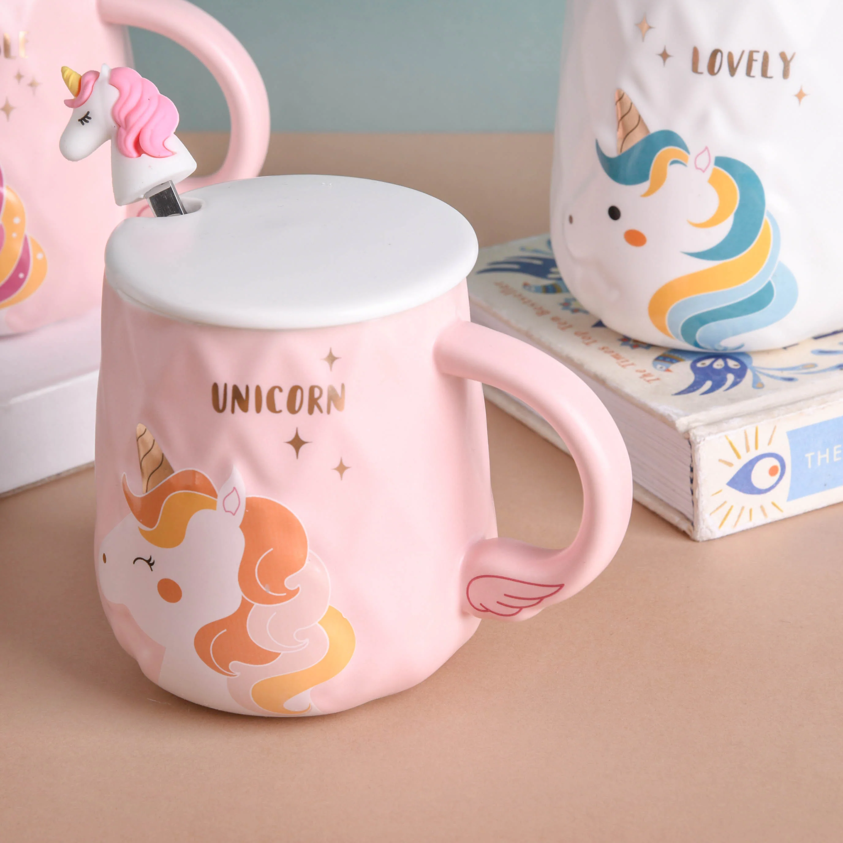 Unicorn Mug With Lid And Spoon - Image 7