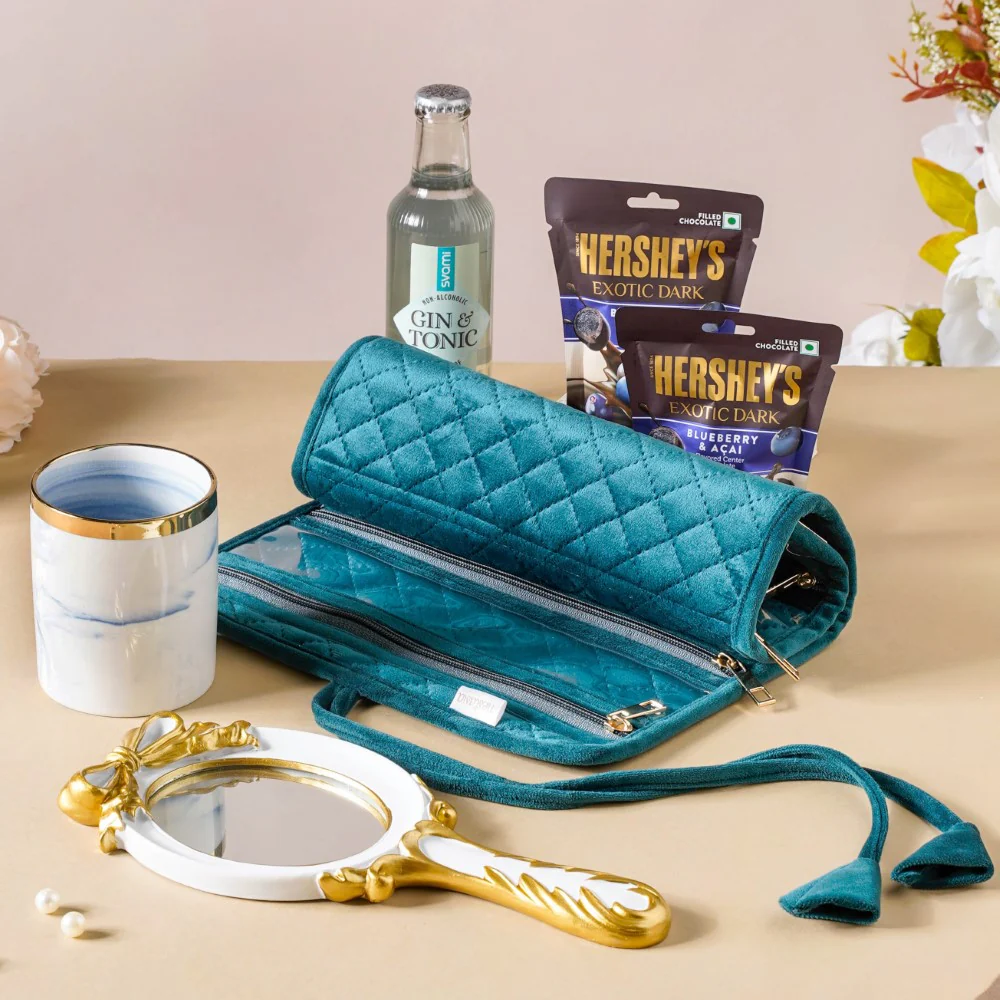 Vanity Wonder Bridesmaid Gift Hamper Set Of 6 - Image 3