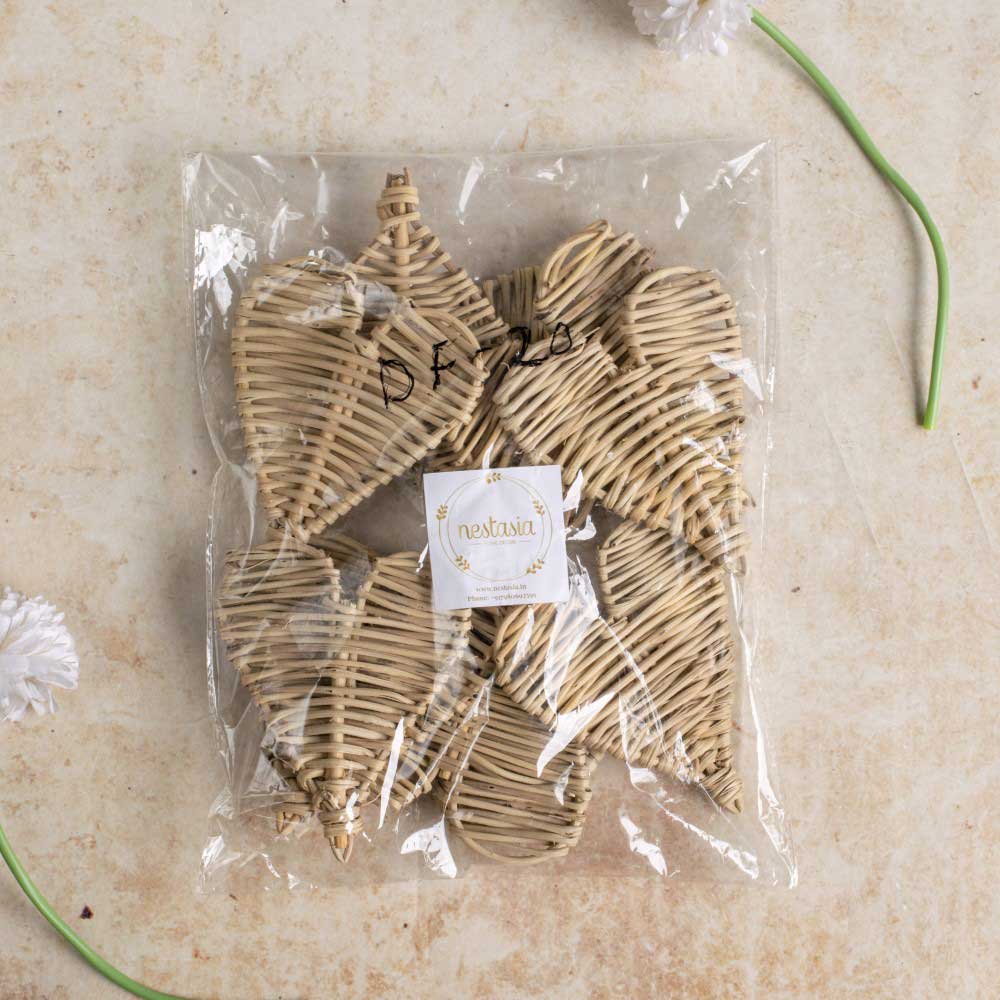 Vase Filler Hearts - Image 7