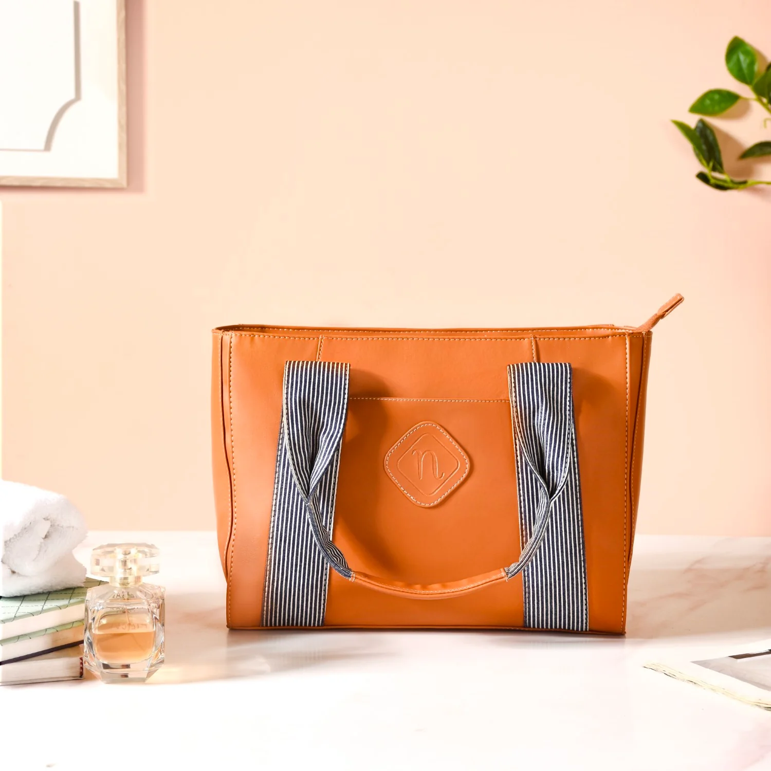 Vegan Leather Handbag Brown - Image 9