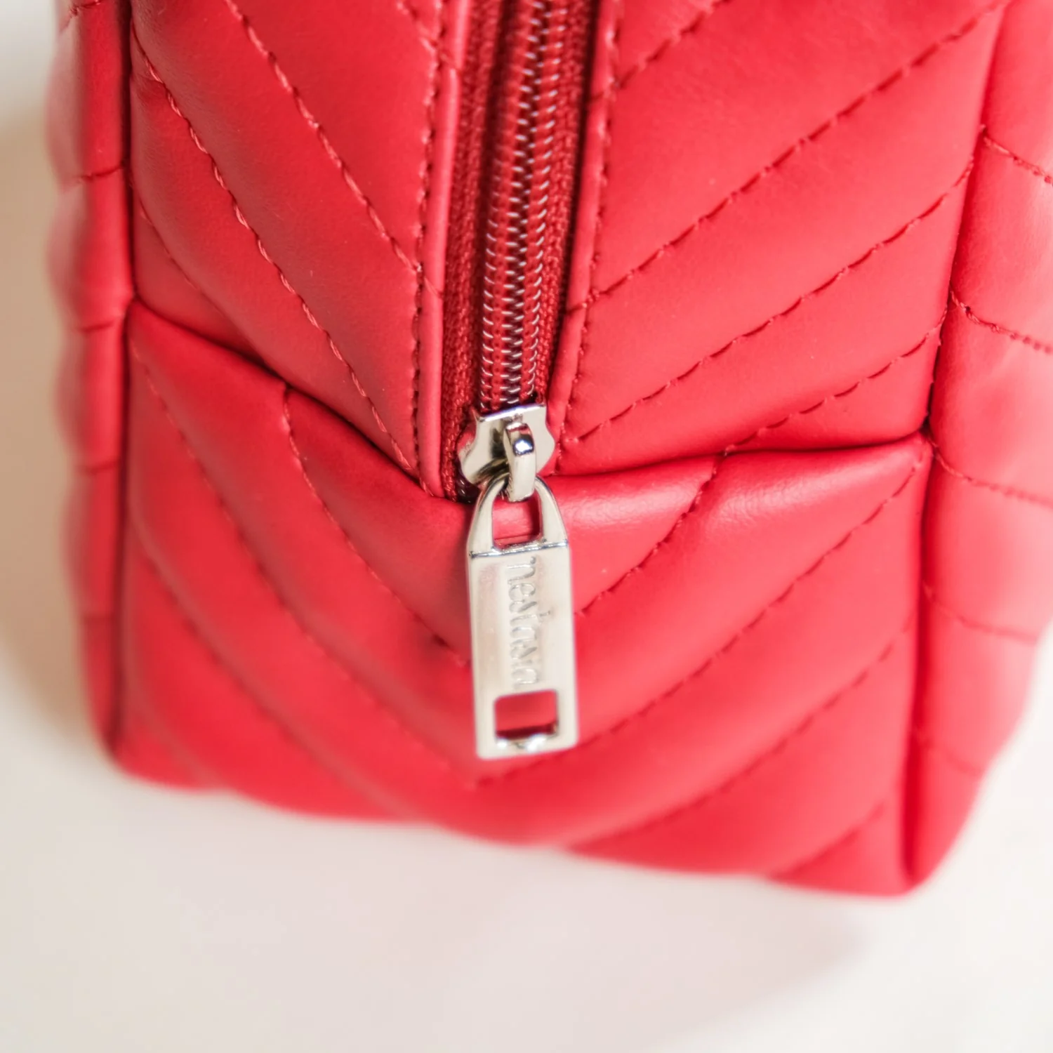 Vegan Leather Makeup Pouch Set Of 2 For Women Red - Image 9