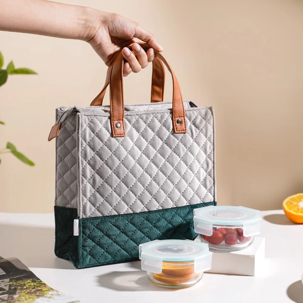 Velvet Lunch Bag And Lunch Box Set Of 3 - Image 2
