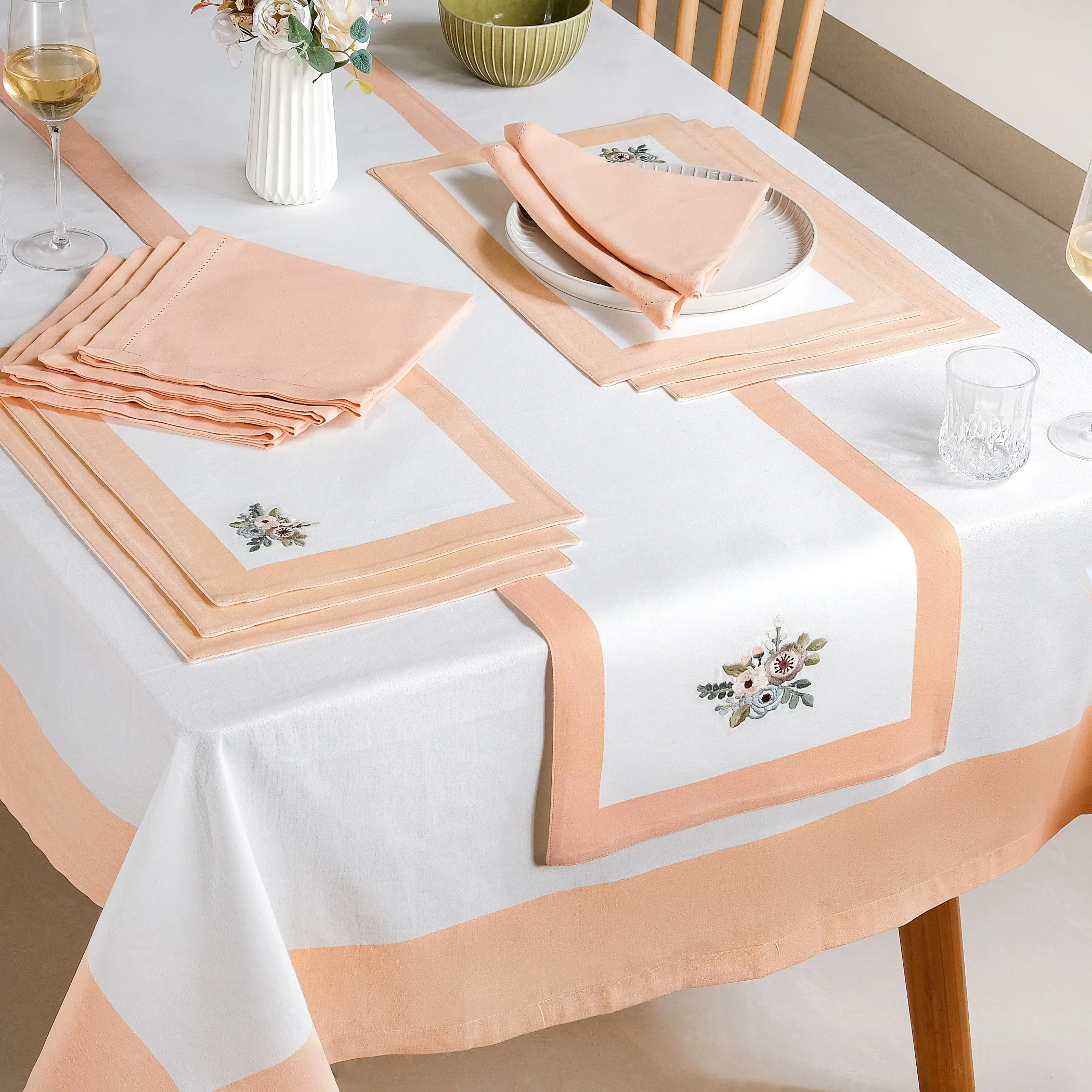 Ventosa Complete Table Linen Set With Mats Napkins Runner And Table Cloth In Peach - Image 9