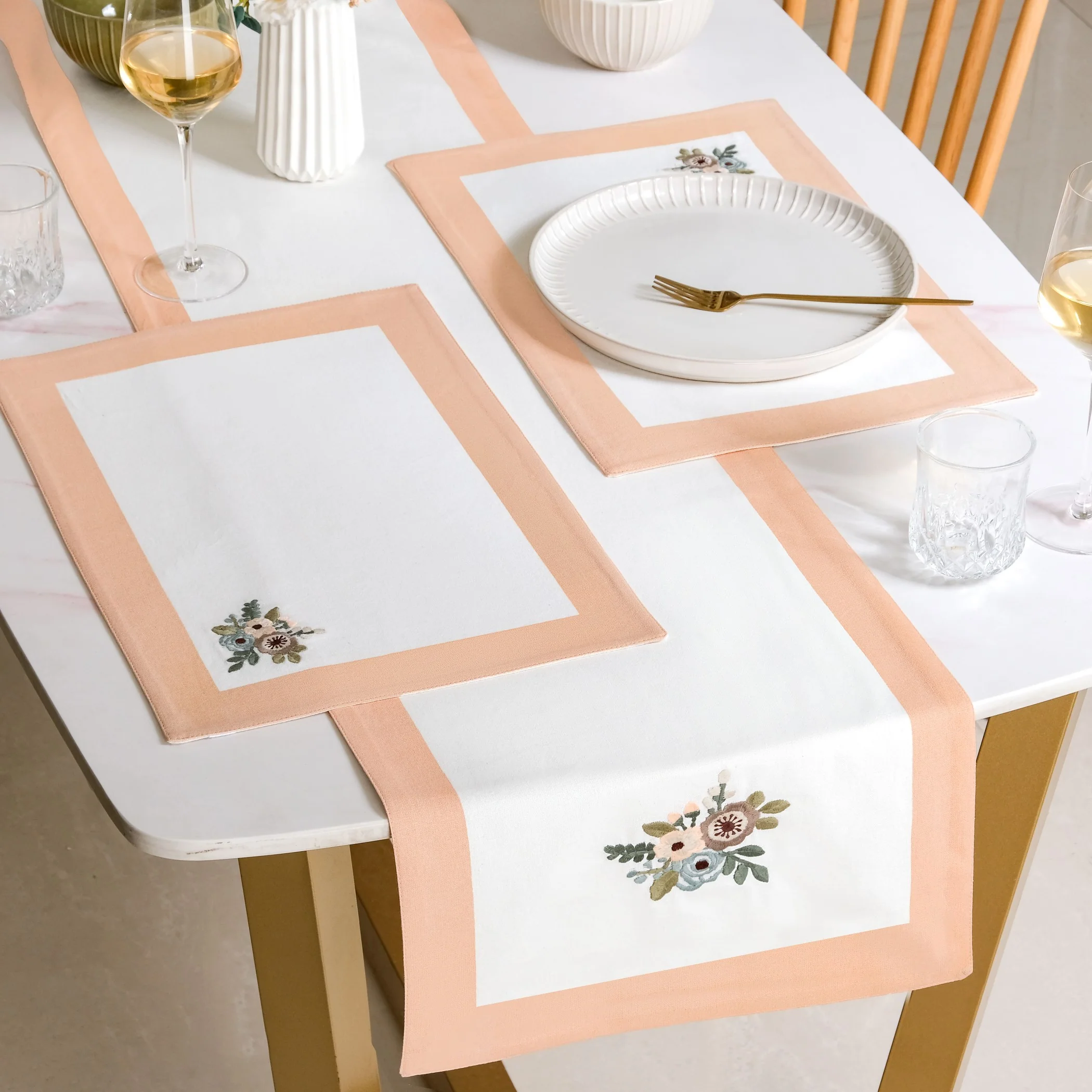 Ventosa Pure Cotton Table Runner And Placemat Set Of 7 In Peach - Image 9
