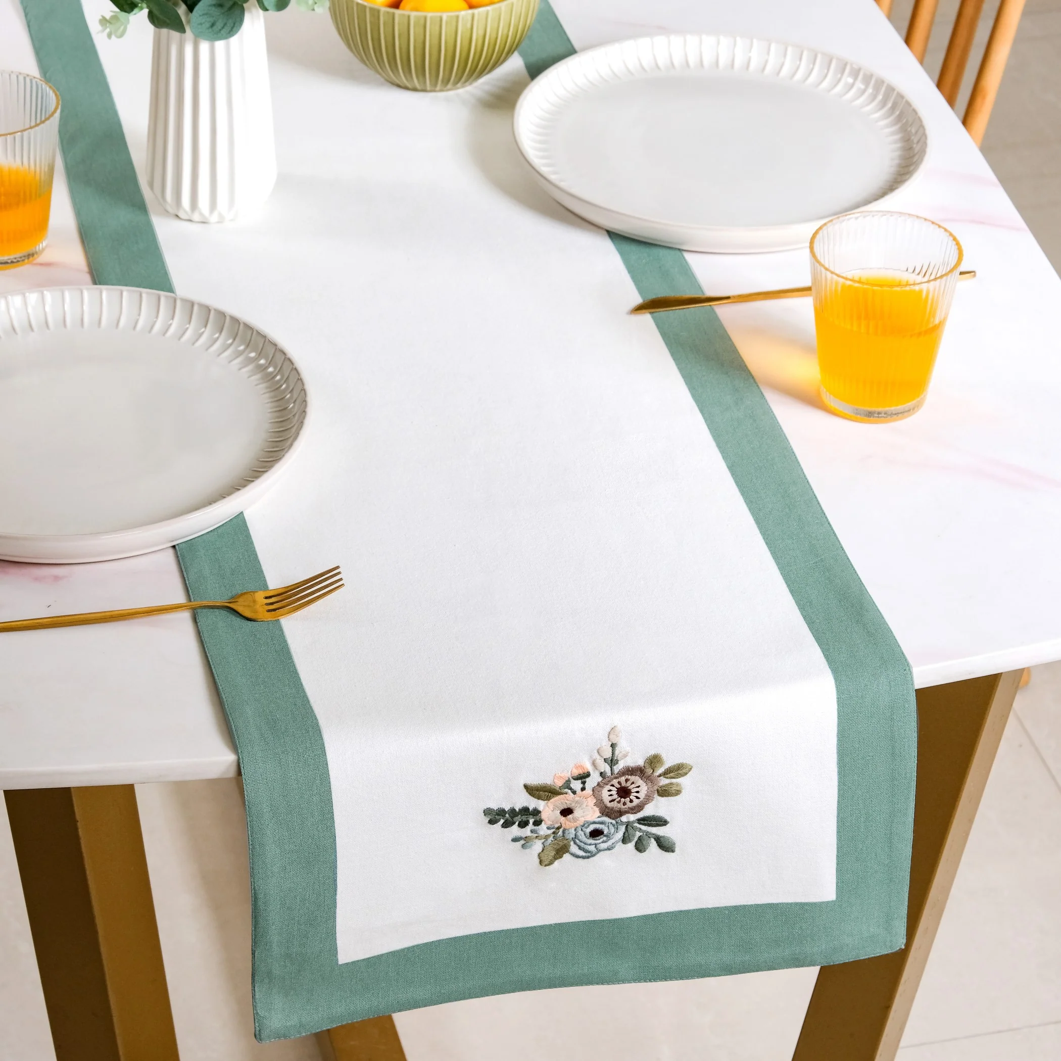 Ventosa Table Runner With Placemats And Napkins 13 Piece Set In Teal - Image 2
