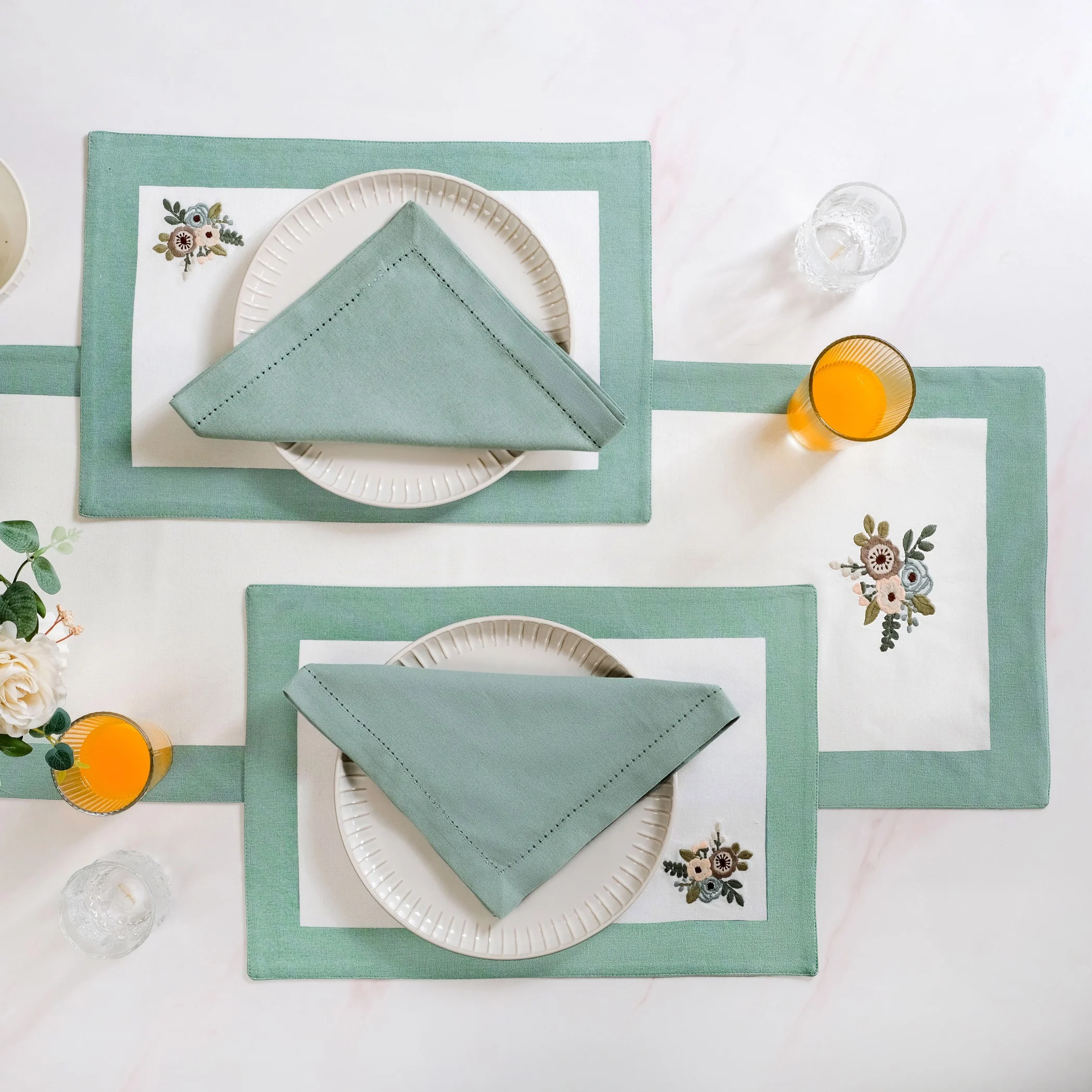 Ventosa Table Runner With Placemats And Napkins 13 Piece Set In Teal - Image 8