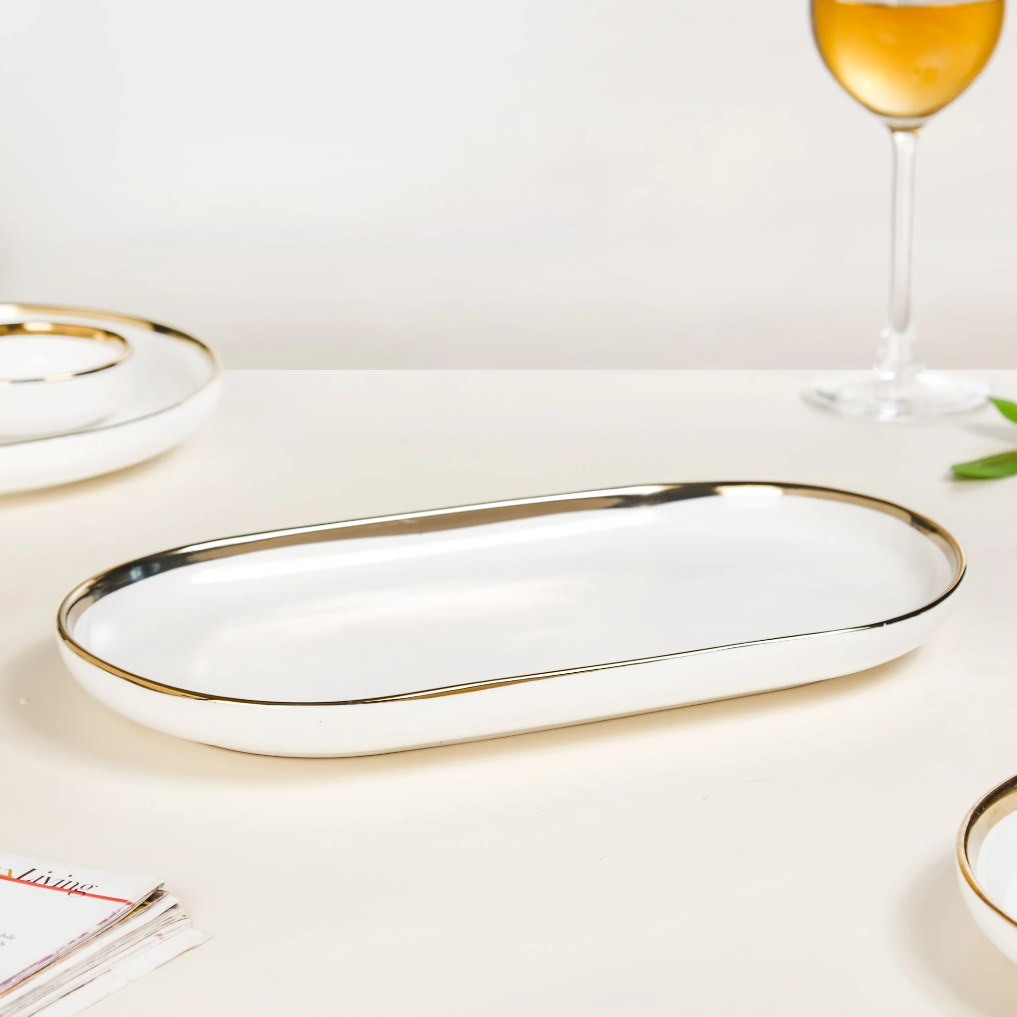 VERA White Plates - Image 5