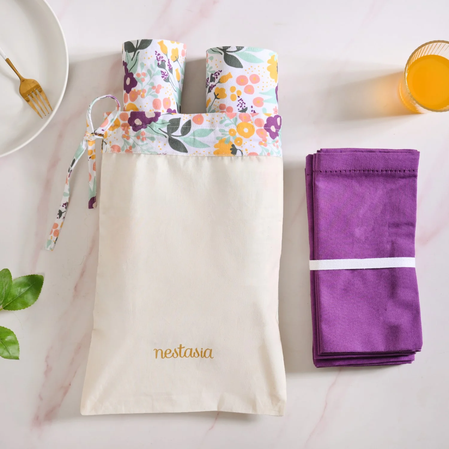 Viola Linen Table Napkins Mats And Runner Set - Image 9