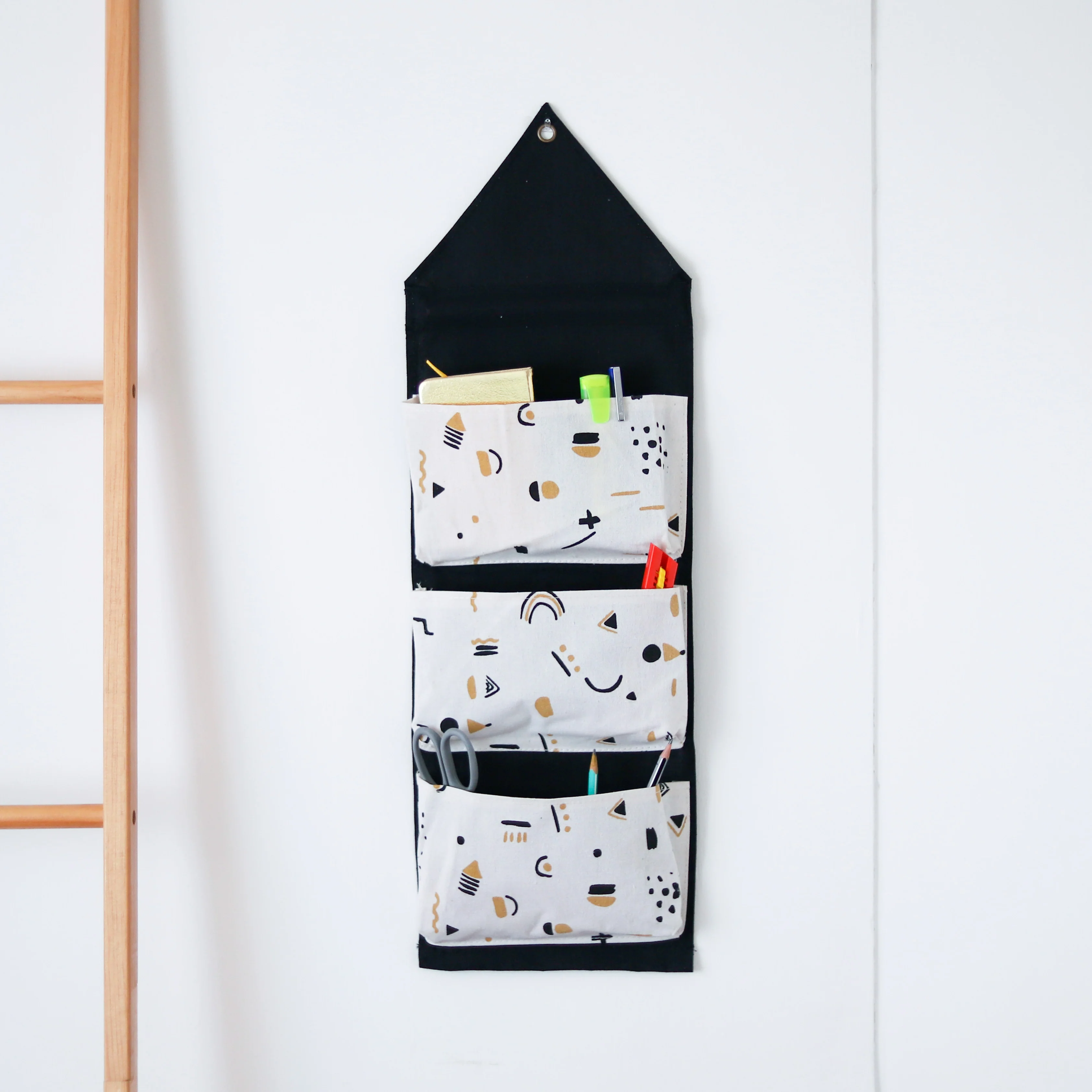 Wall Hanging With Pockets - Image 2